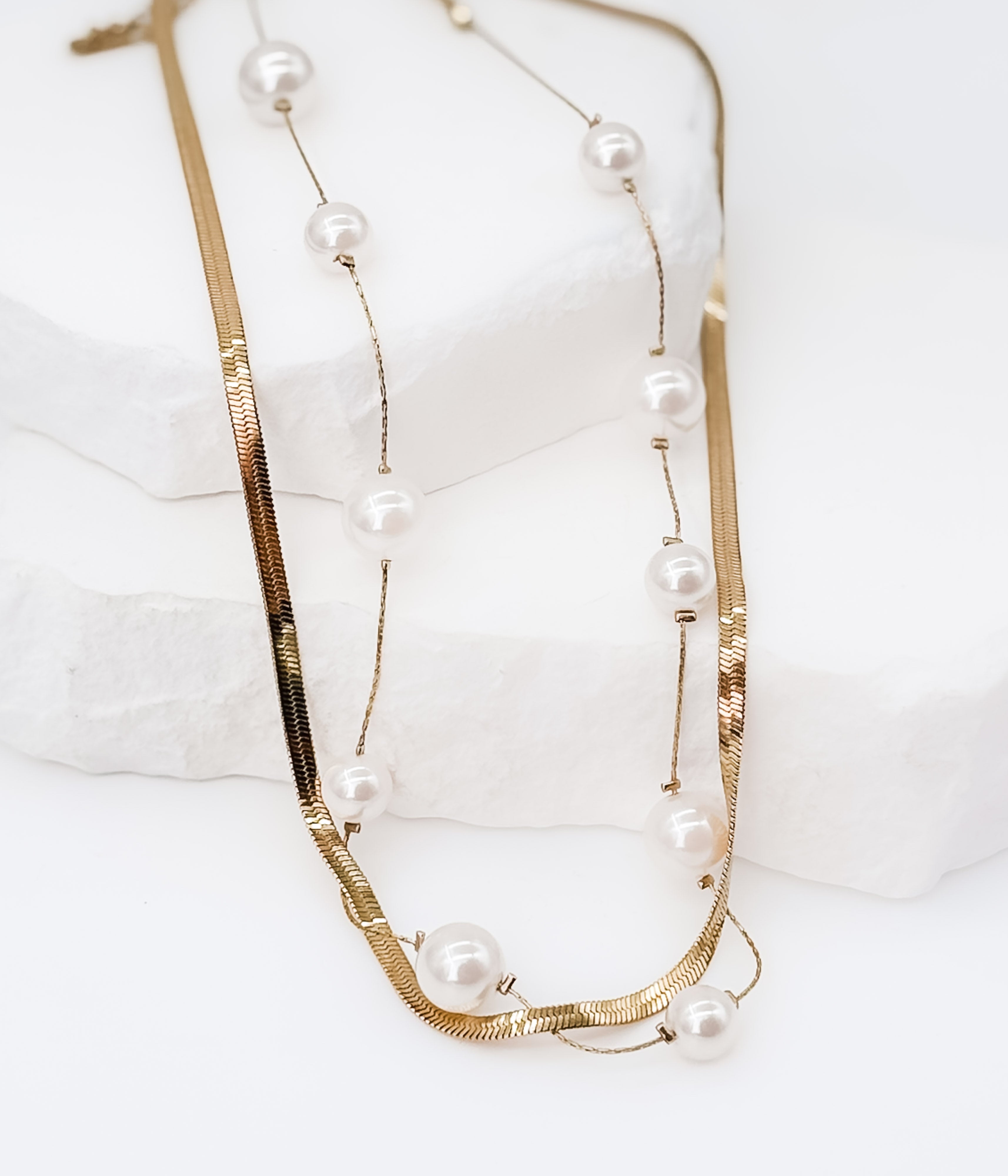 Layered Pearl Necklace in Gold - Rural Haze