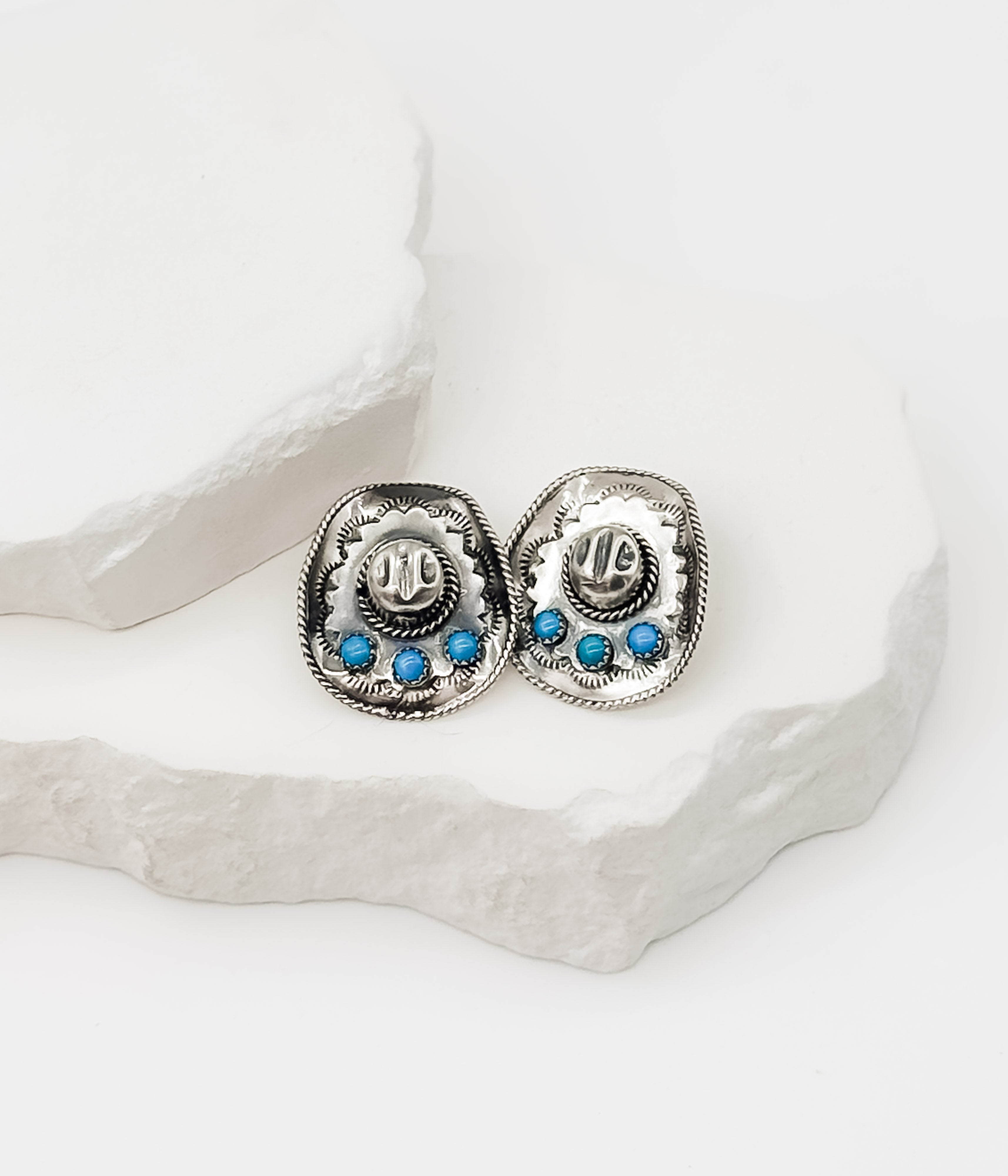 Kingman Cowboy Hat Earrings - Rural Haze