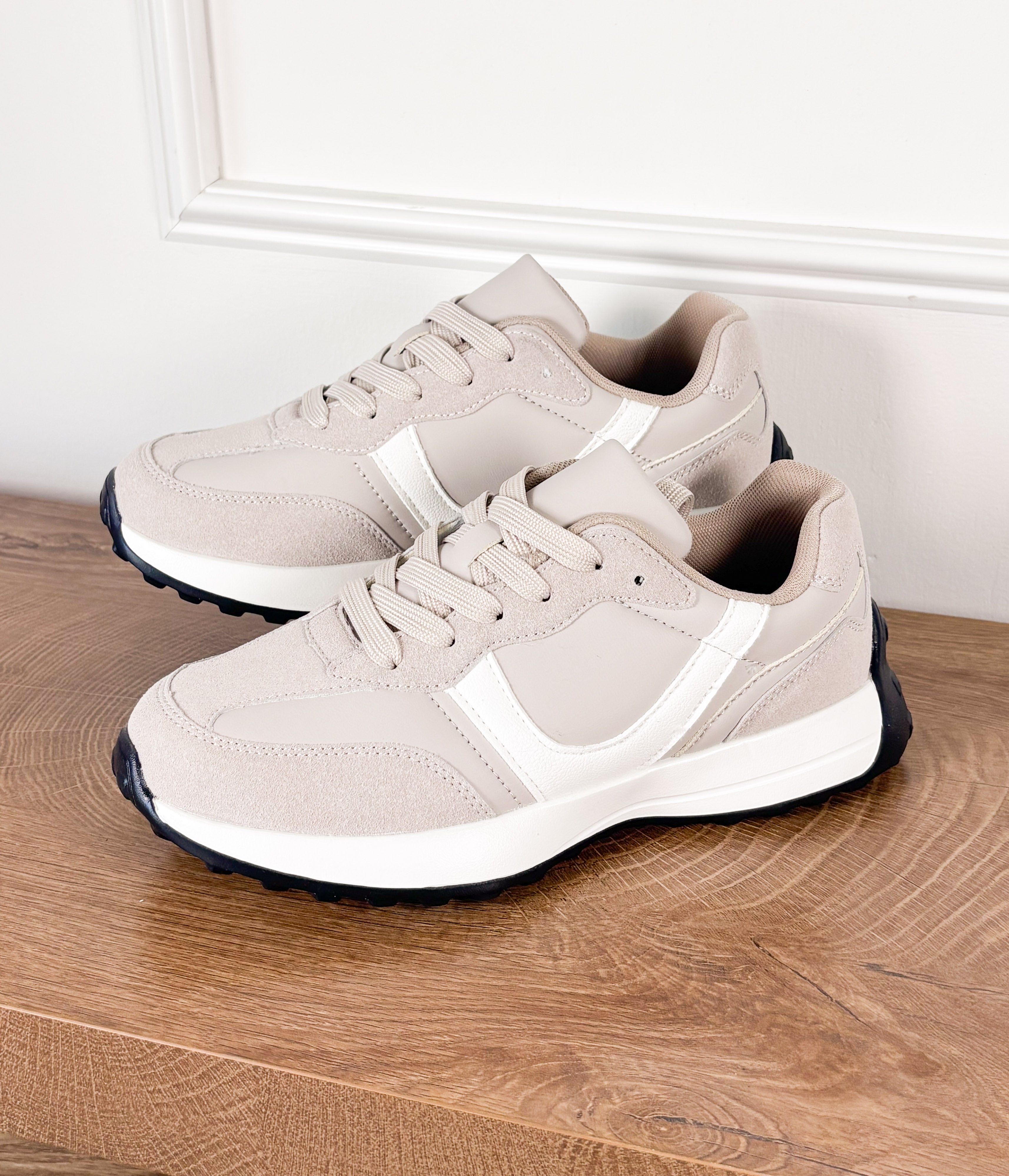Beyonce Sneakers in Beige - Rural Haze