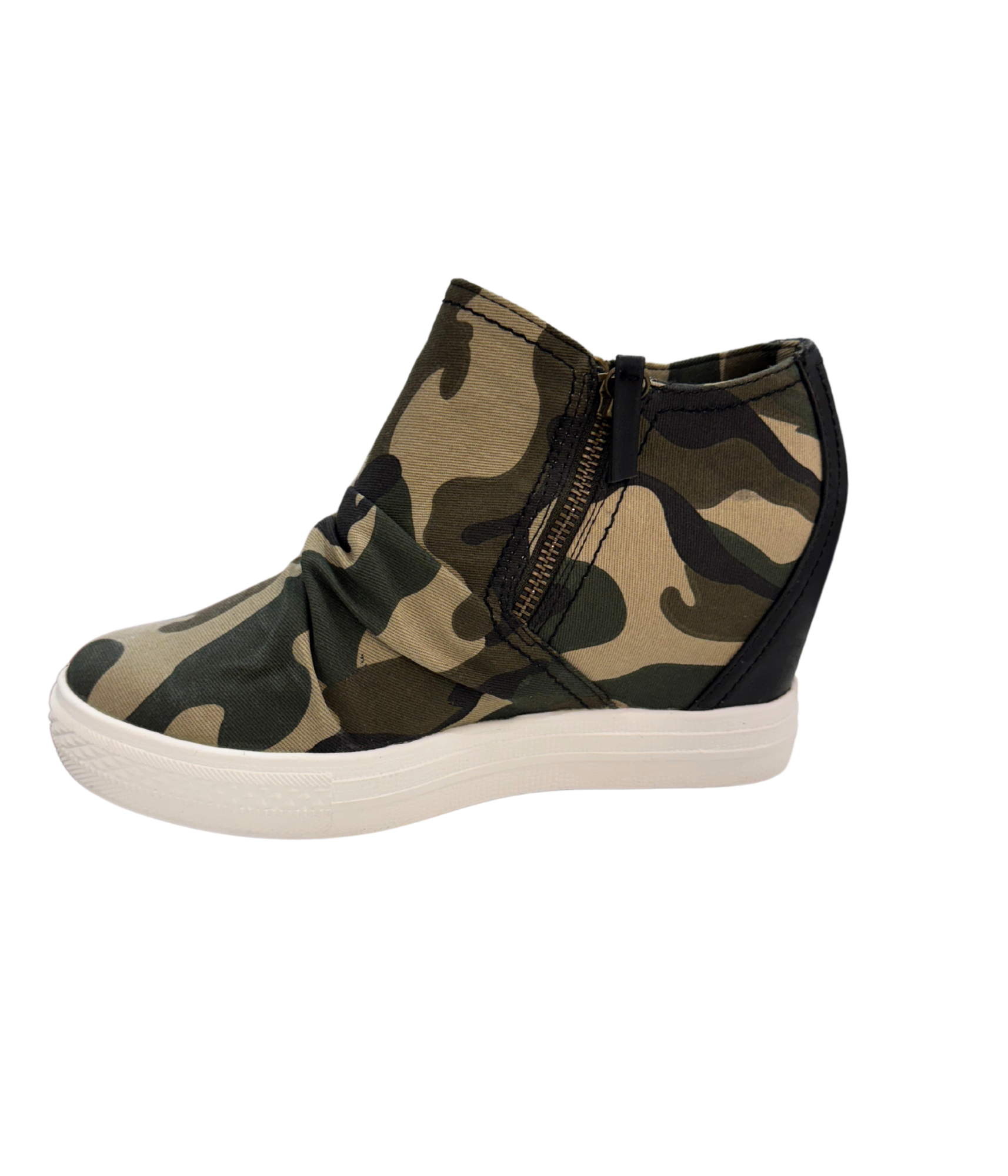 Ari Sneaker Wedge in Camo - Rural Haze