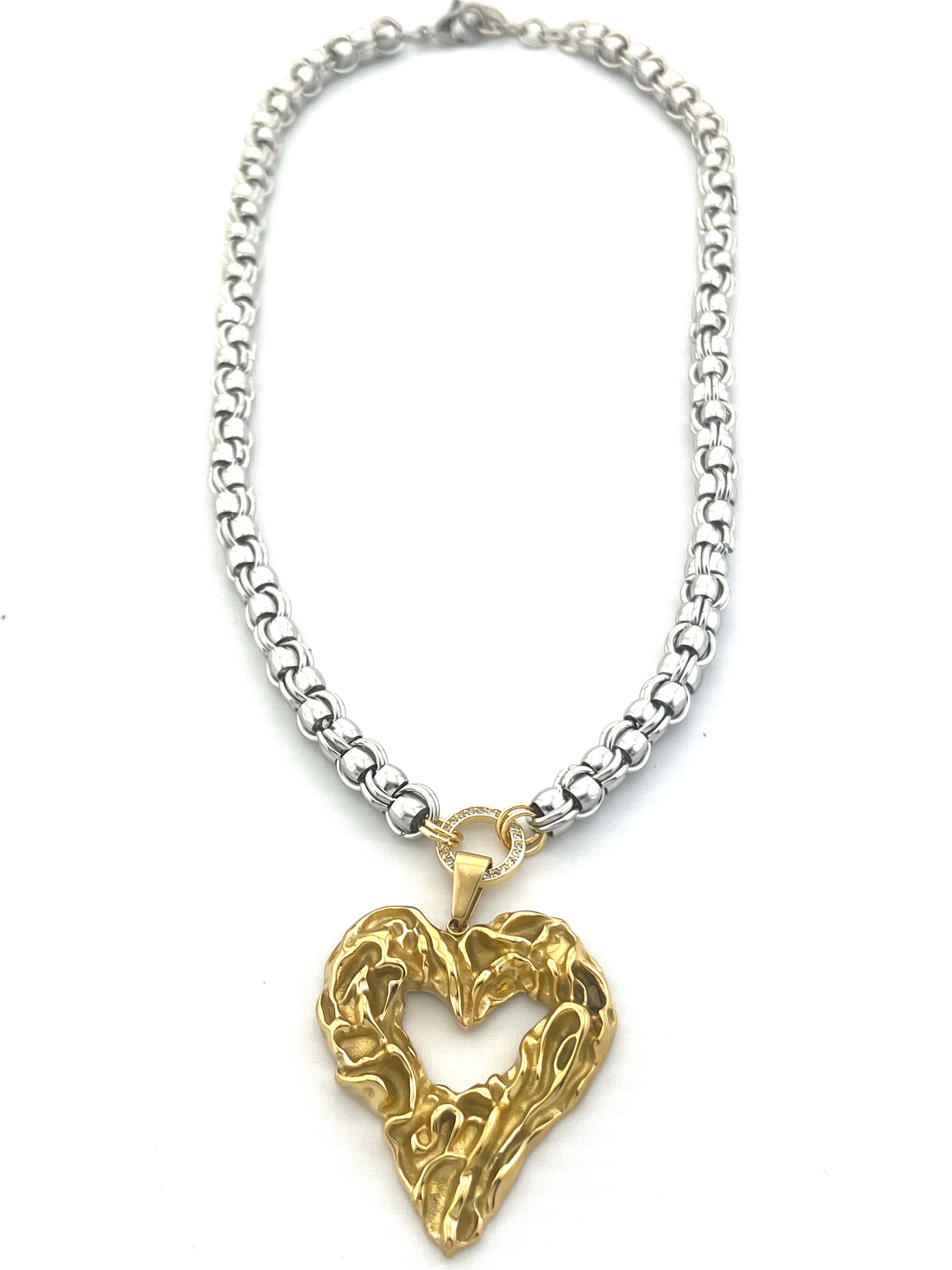 Presli Gold Heart Necklace