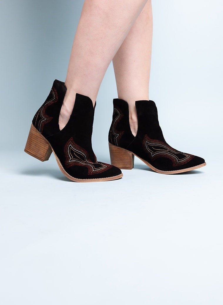 Journee Ankle Boots in Black - Rural Haze