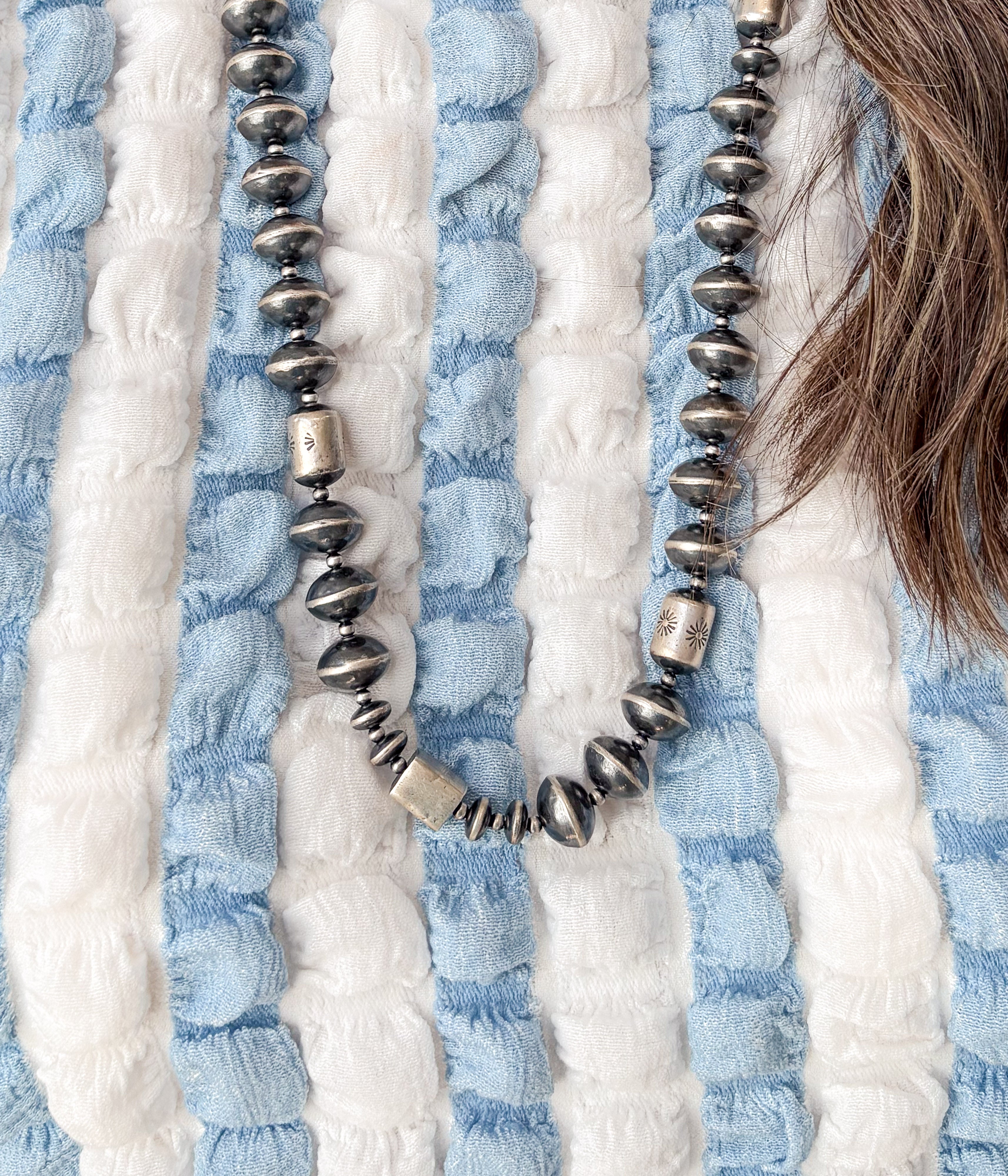 Navajo Pearl Stamped Bar Necklace - Rural Haze