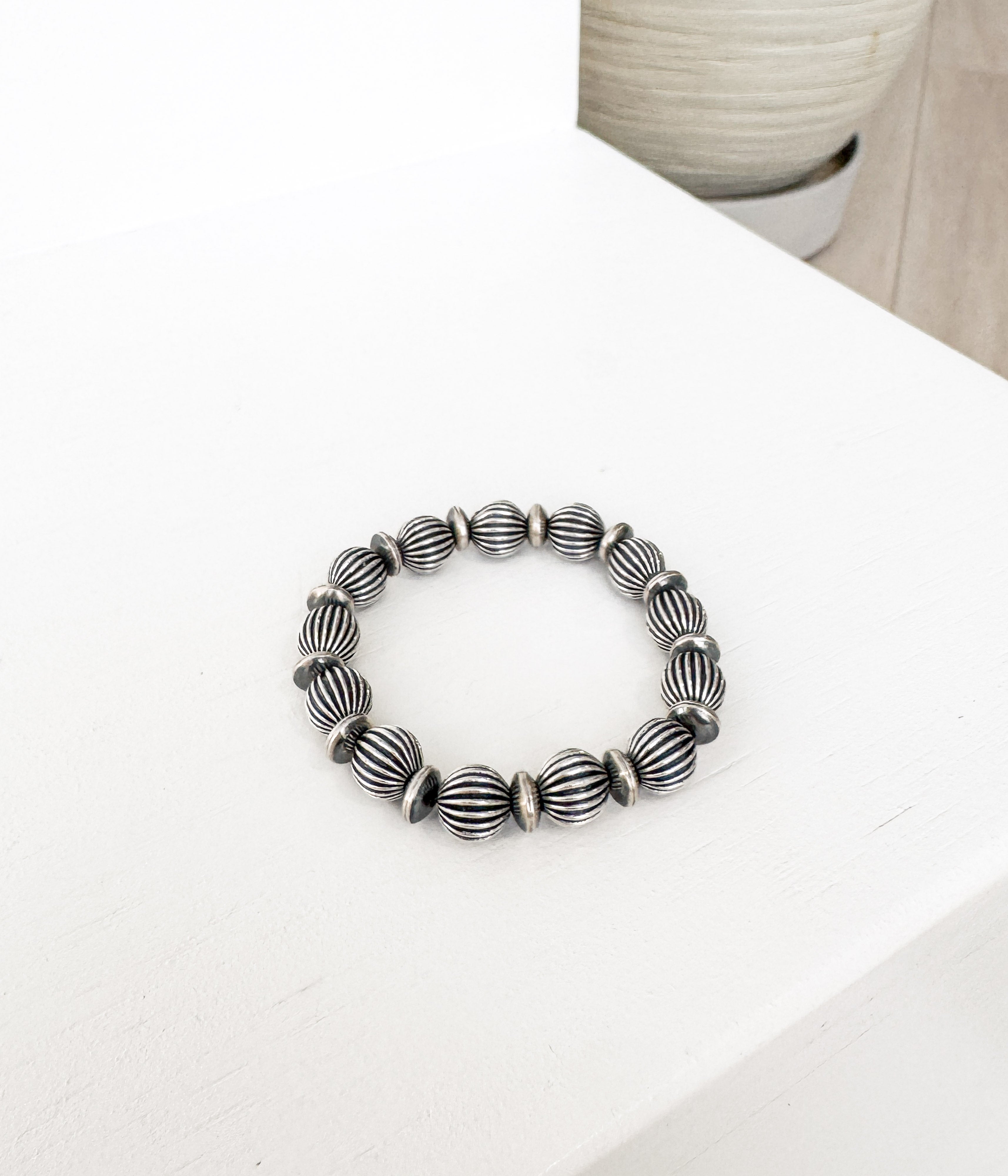 Navajo Melon and Saucer Bead Stretch Bracelet - Rural Haze