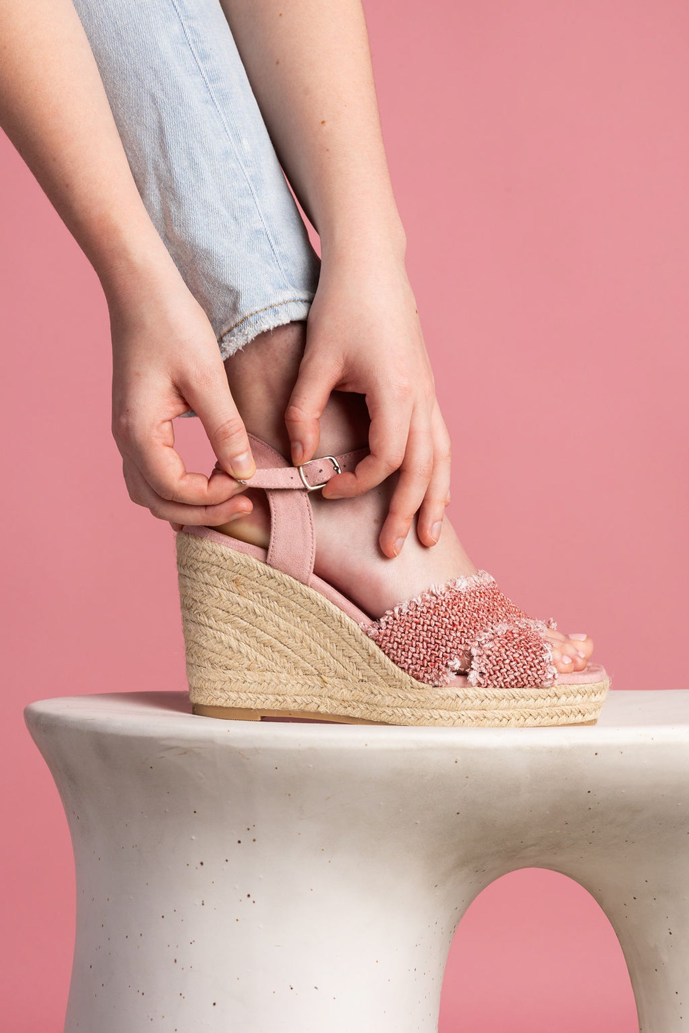 Elinor Wedge in Pink - Rural Haze