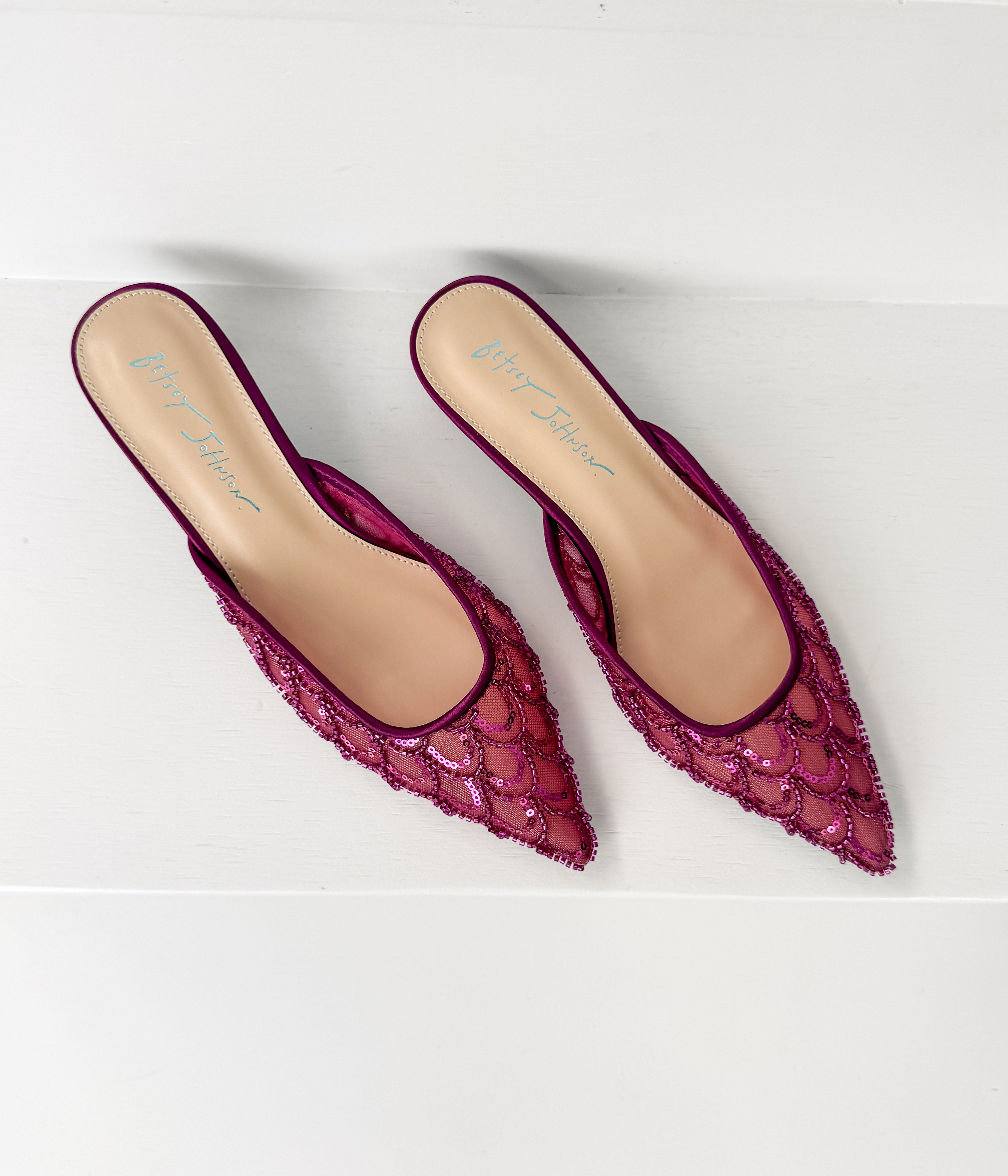 Ellis Kitten Heels in Oxblood