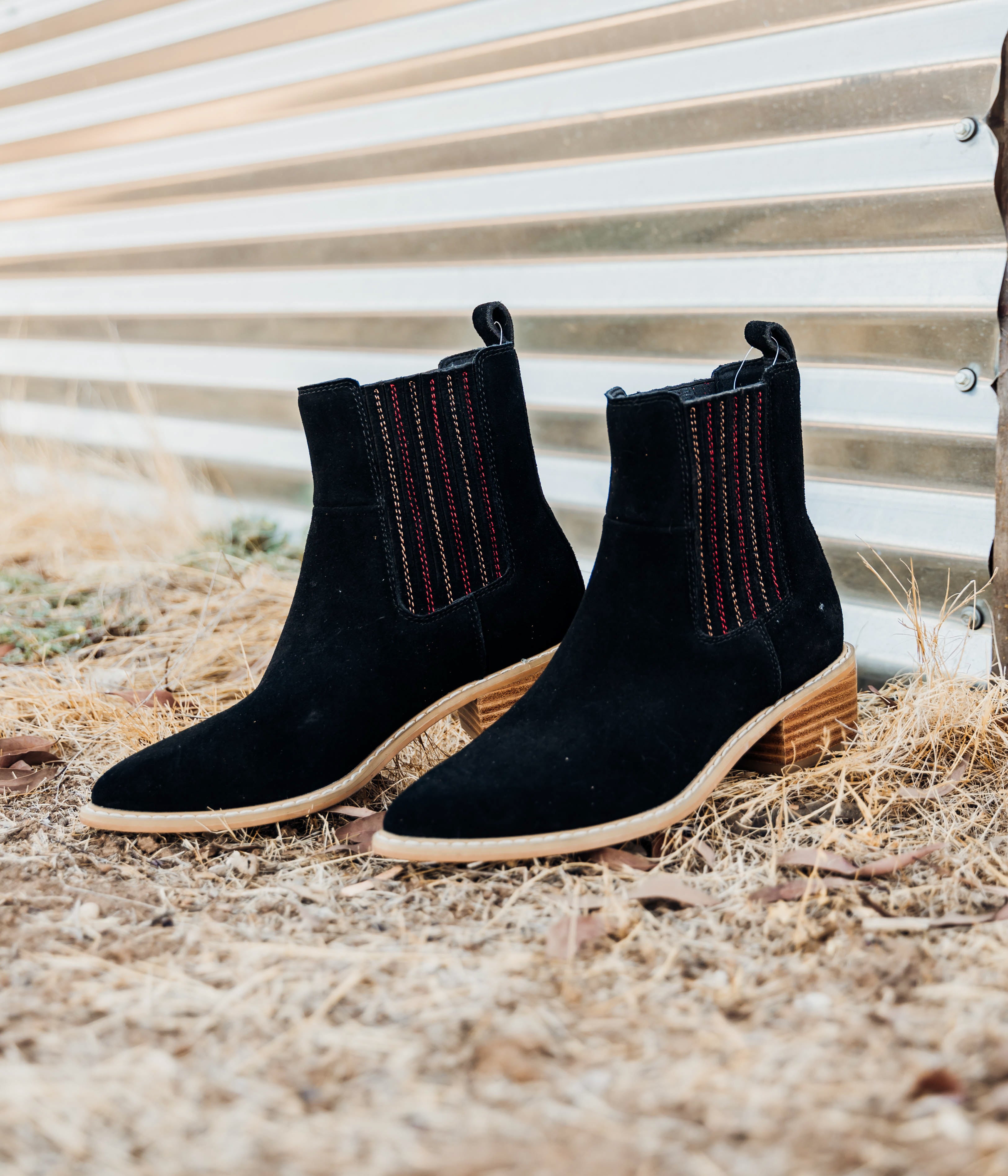 Leonor Suede Ankle Boot in Black - Rural Haze