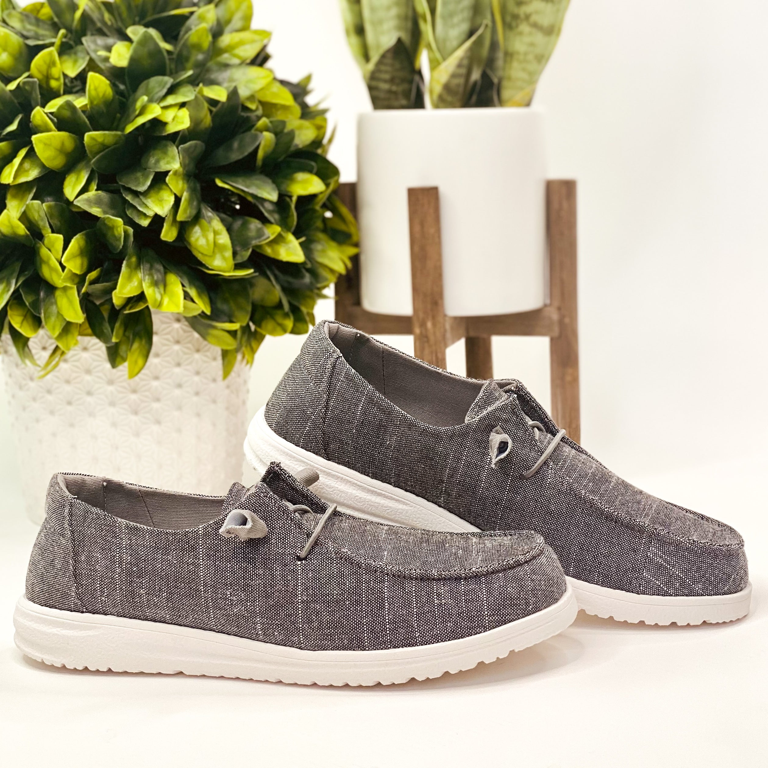 Maco Sneaker in Charcoal - Rural Haze