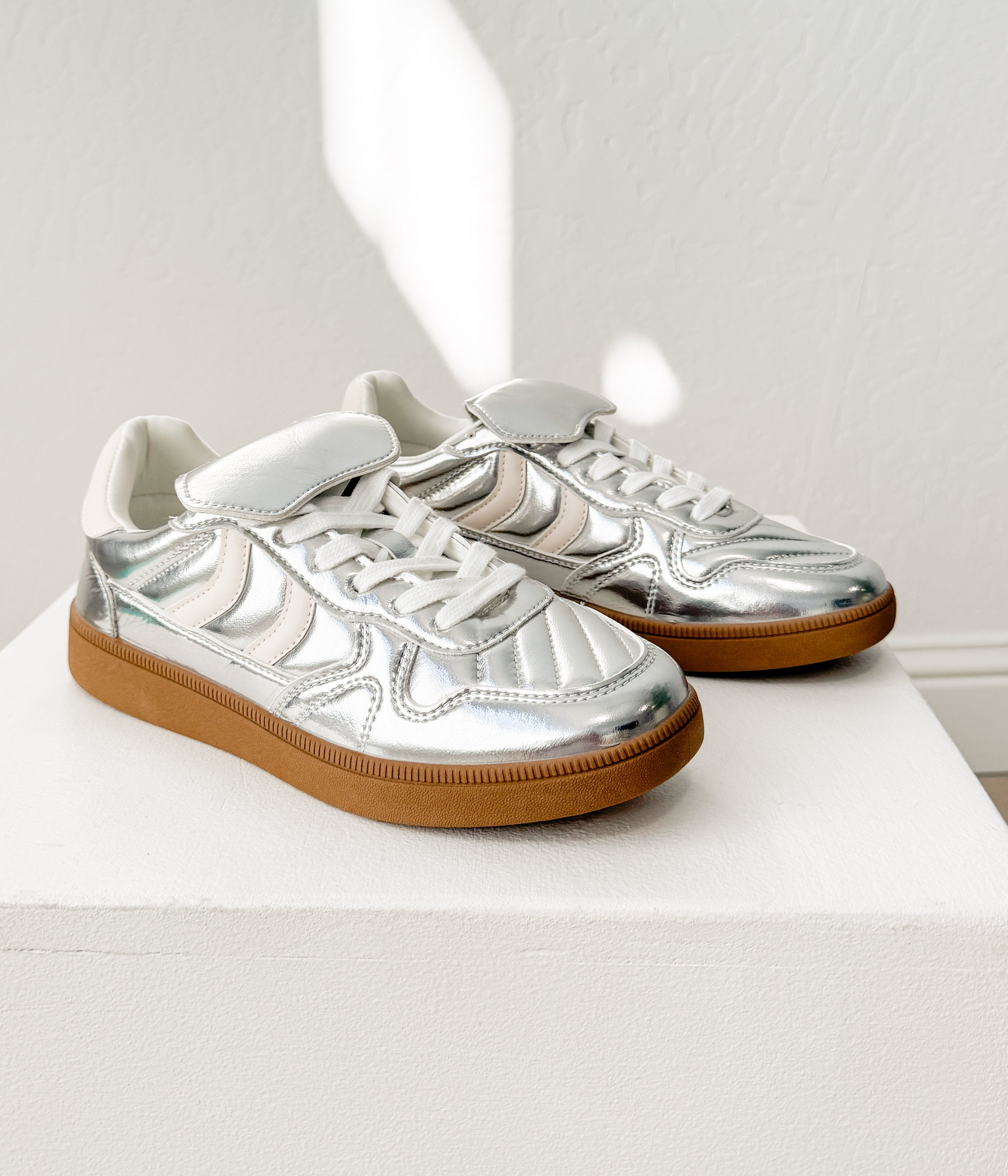 Milan Metallic Sneaker in Silver - Rural Haze