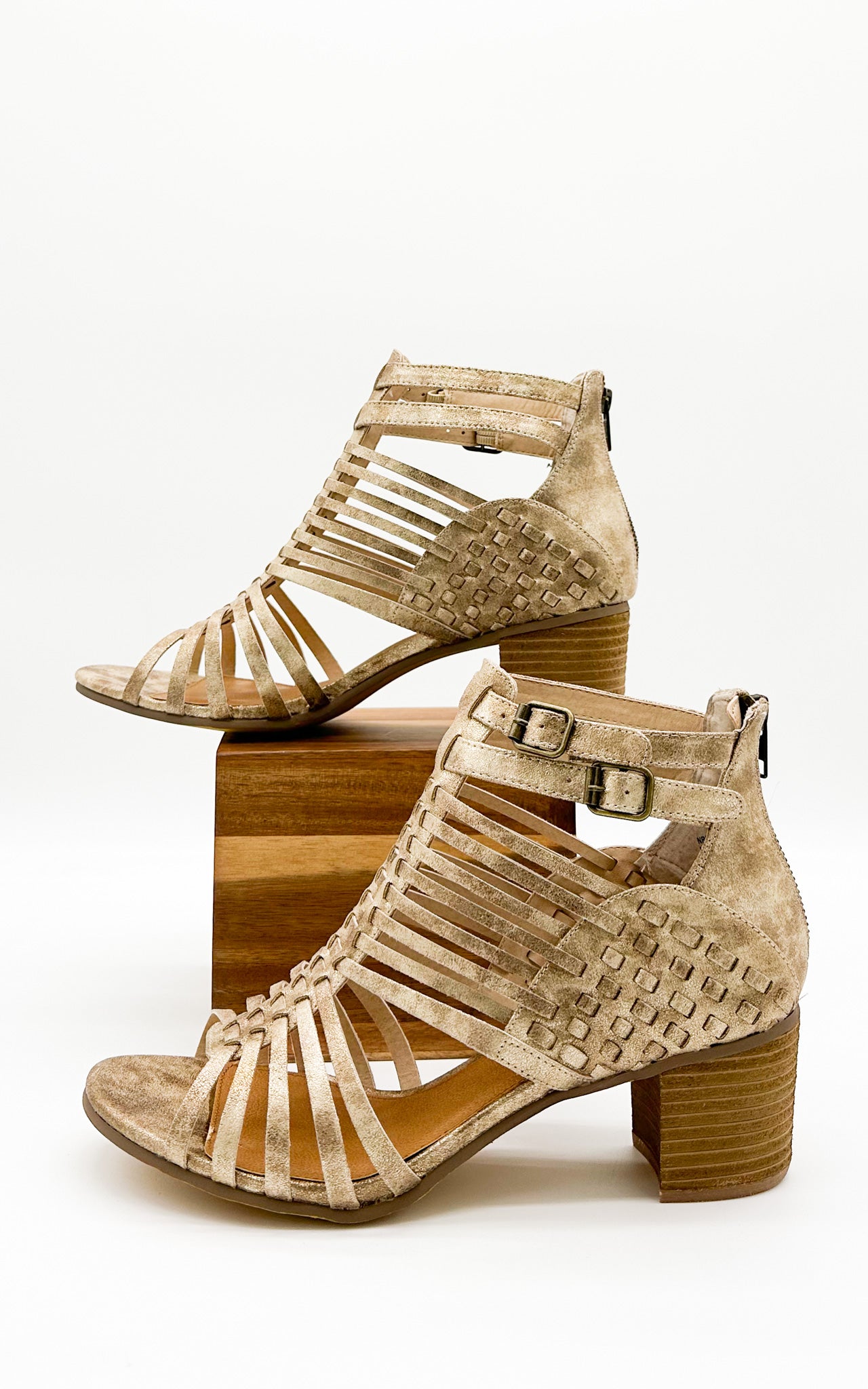 Ofanto Heeled Sandal in Gold - Rural Haze