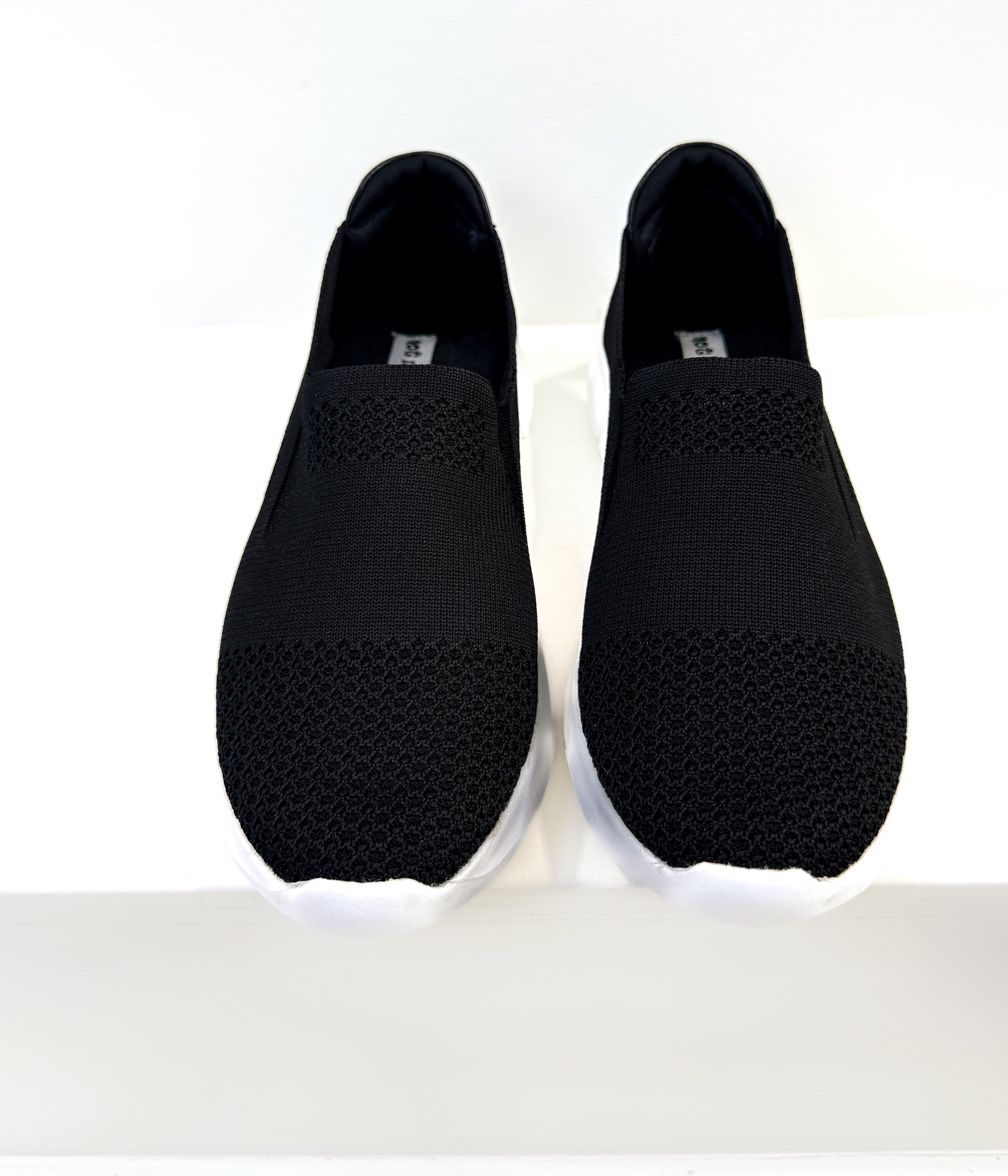 Sibell Sneakers in Black