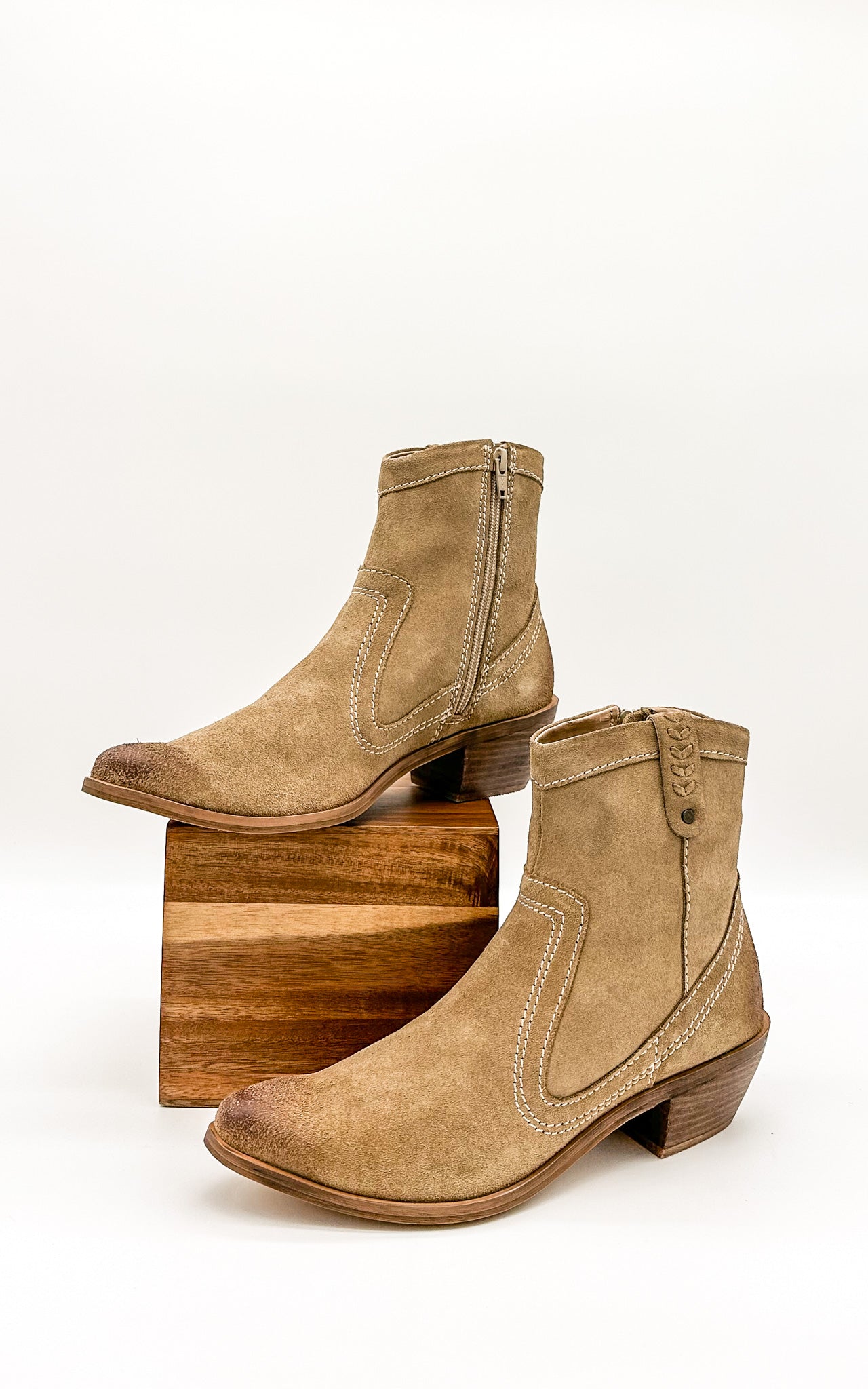 Smithy Suede Ankle Boot in Tan - Rural Haze