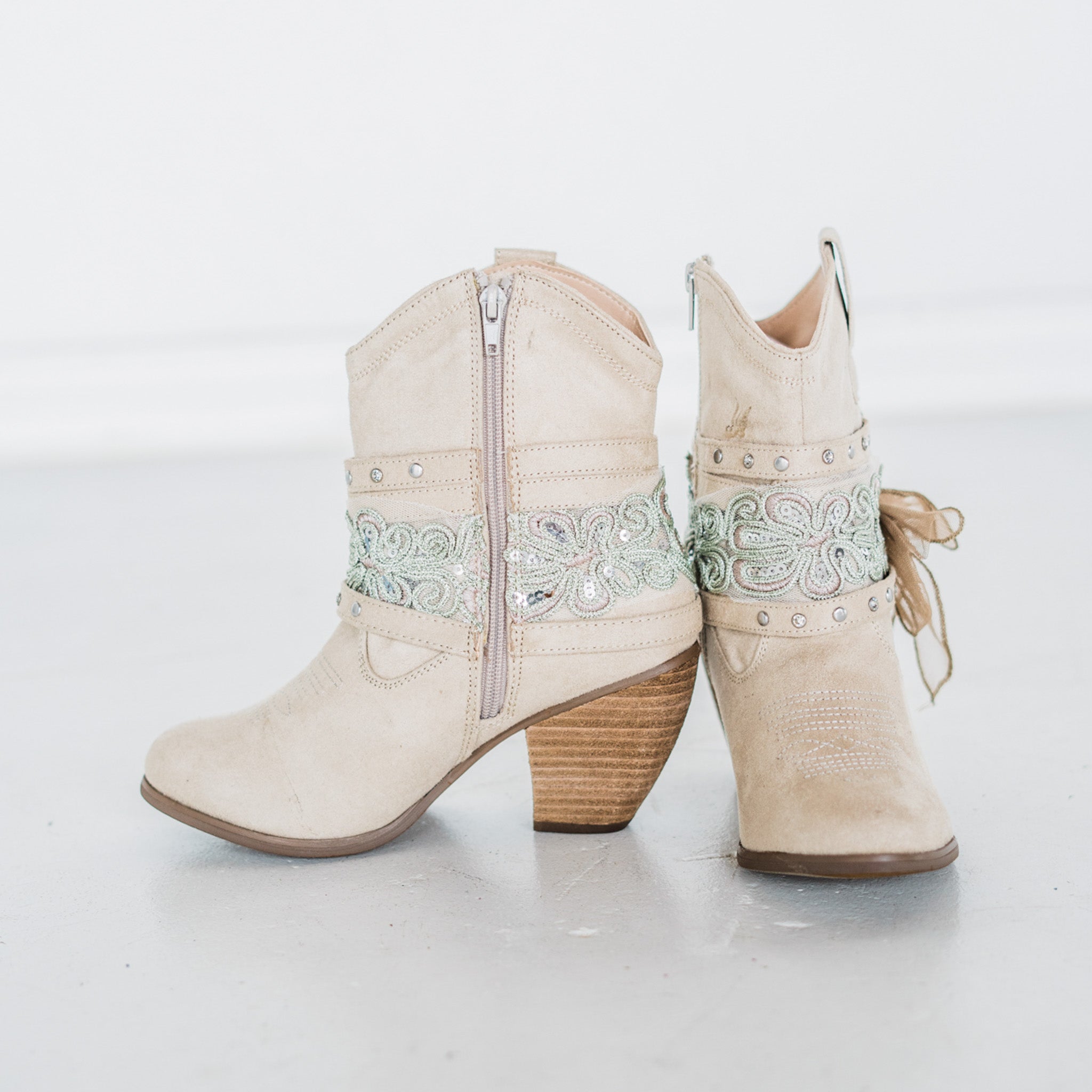 Stash Bootie in Cream - Rural Haze