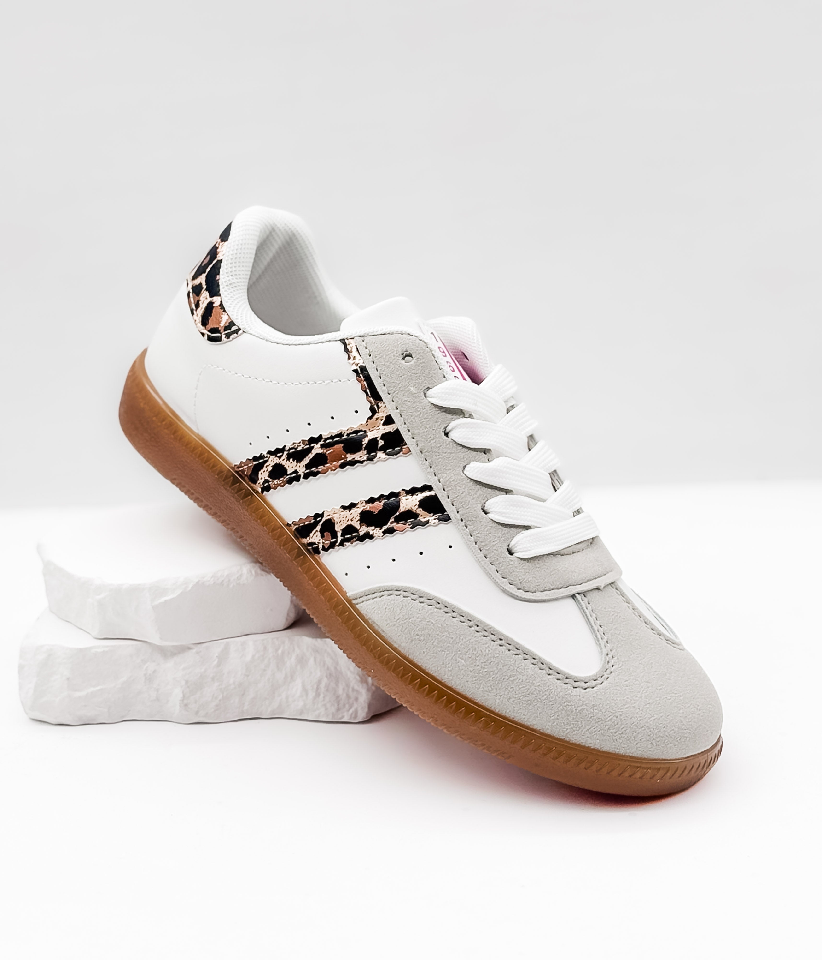 Stockholm Sneaker in White/Leopard - Rural Haze