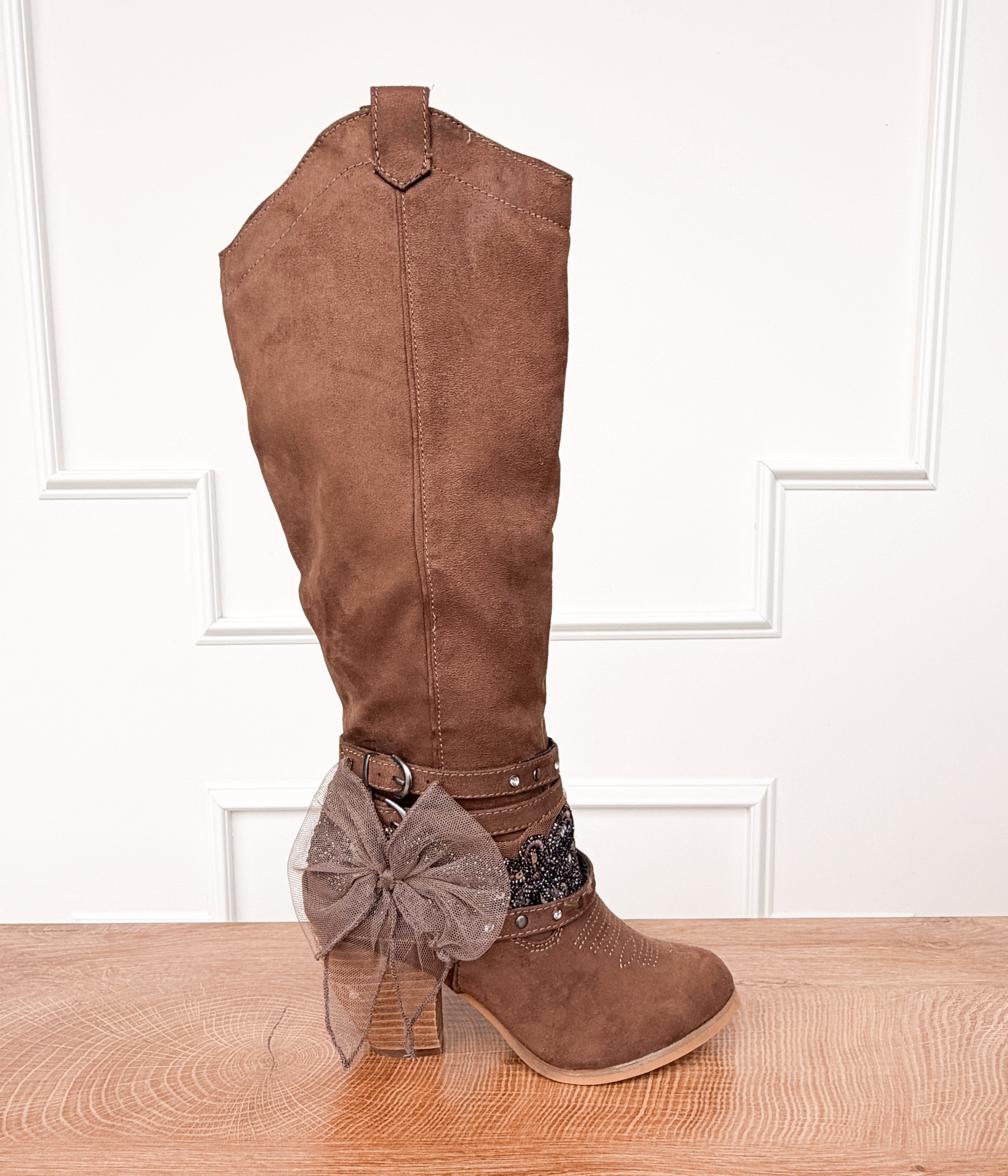 Lush Boot in Taupe