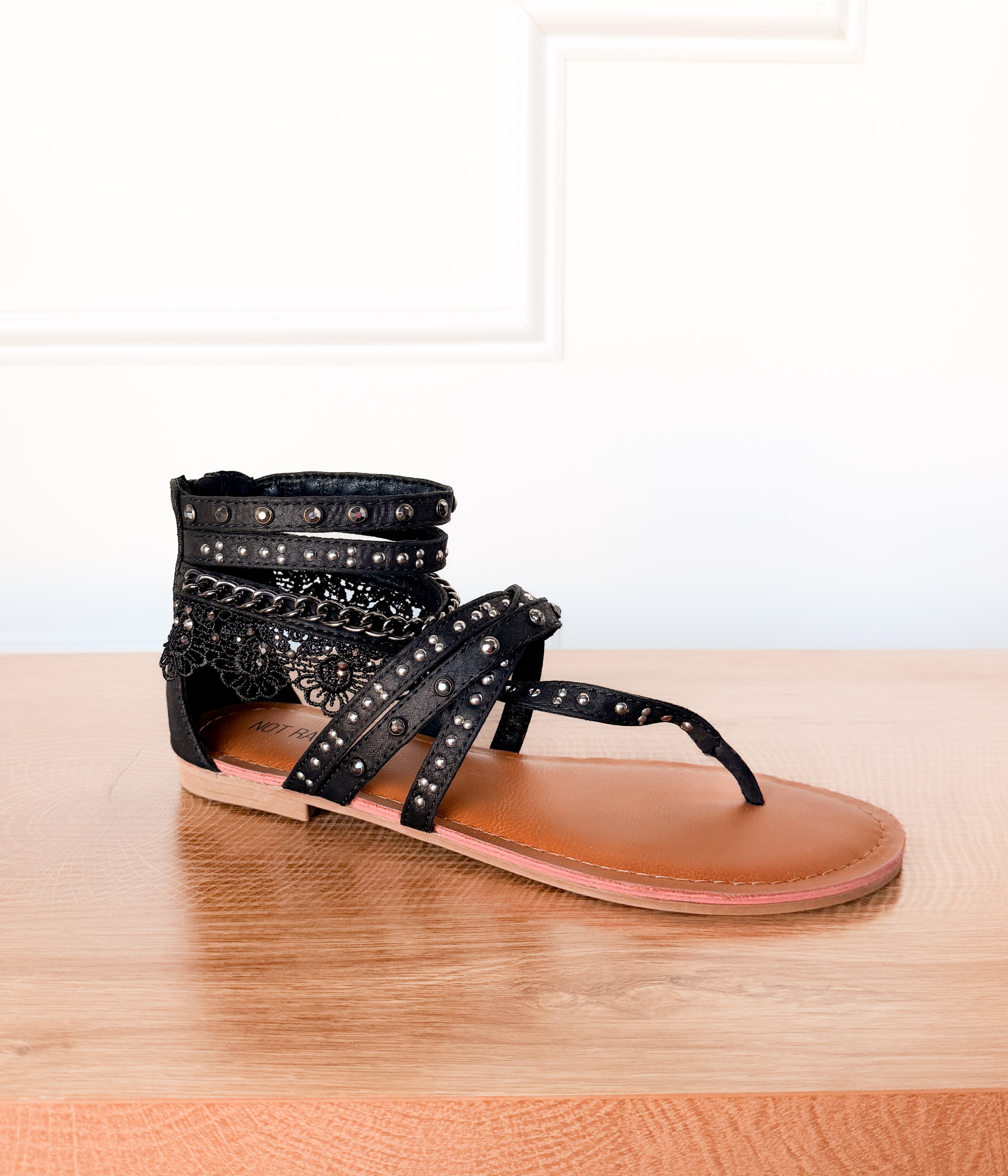 Willow Sandal in Black - Rural Haze