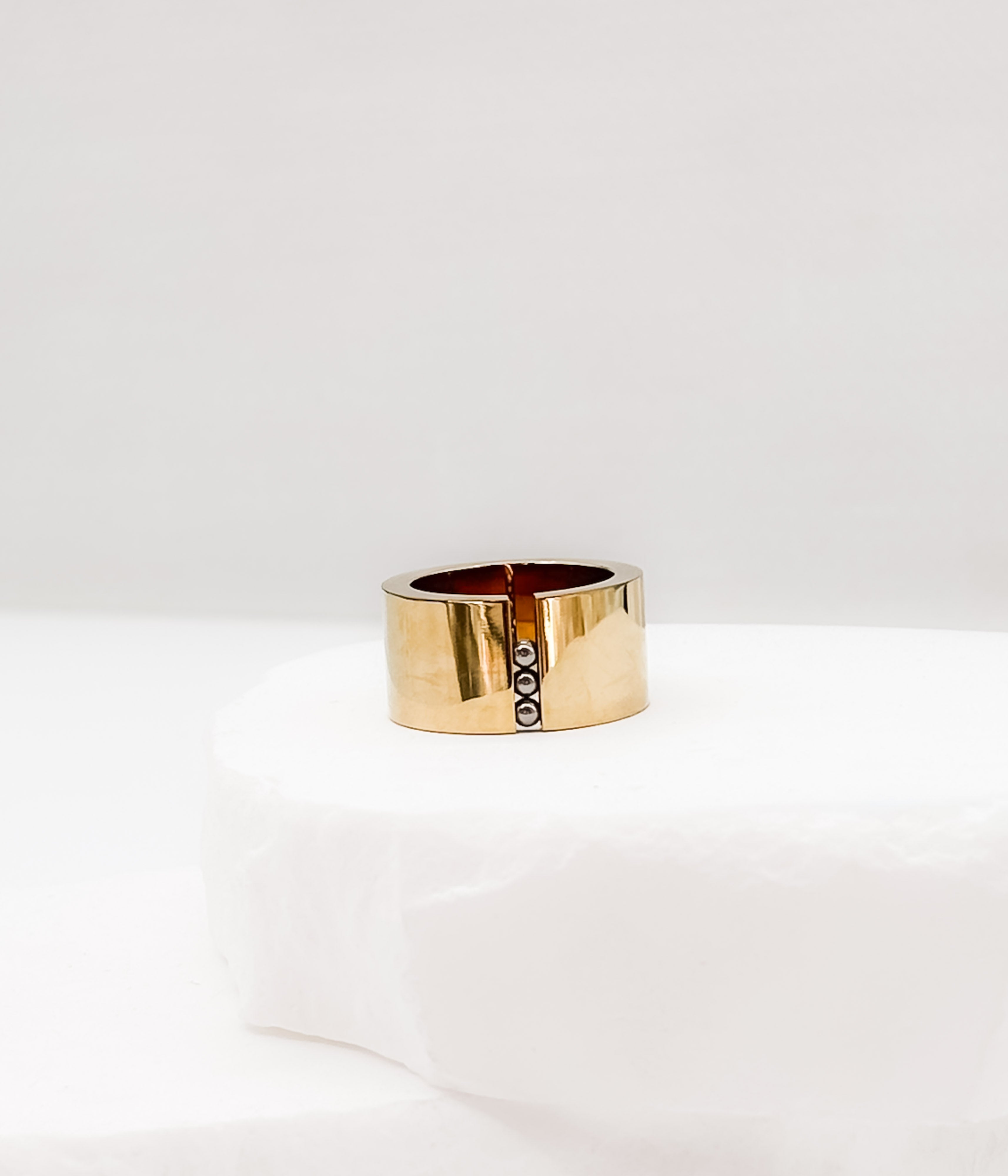 Gold Wide Band Ring with Crystal Detail - Rural Haze