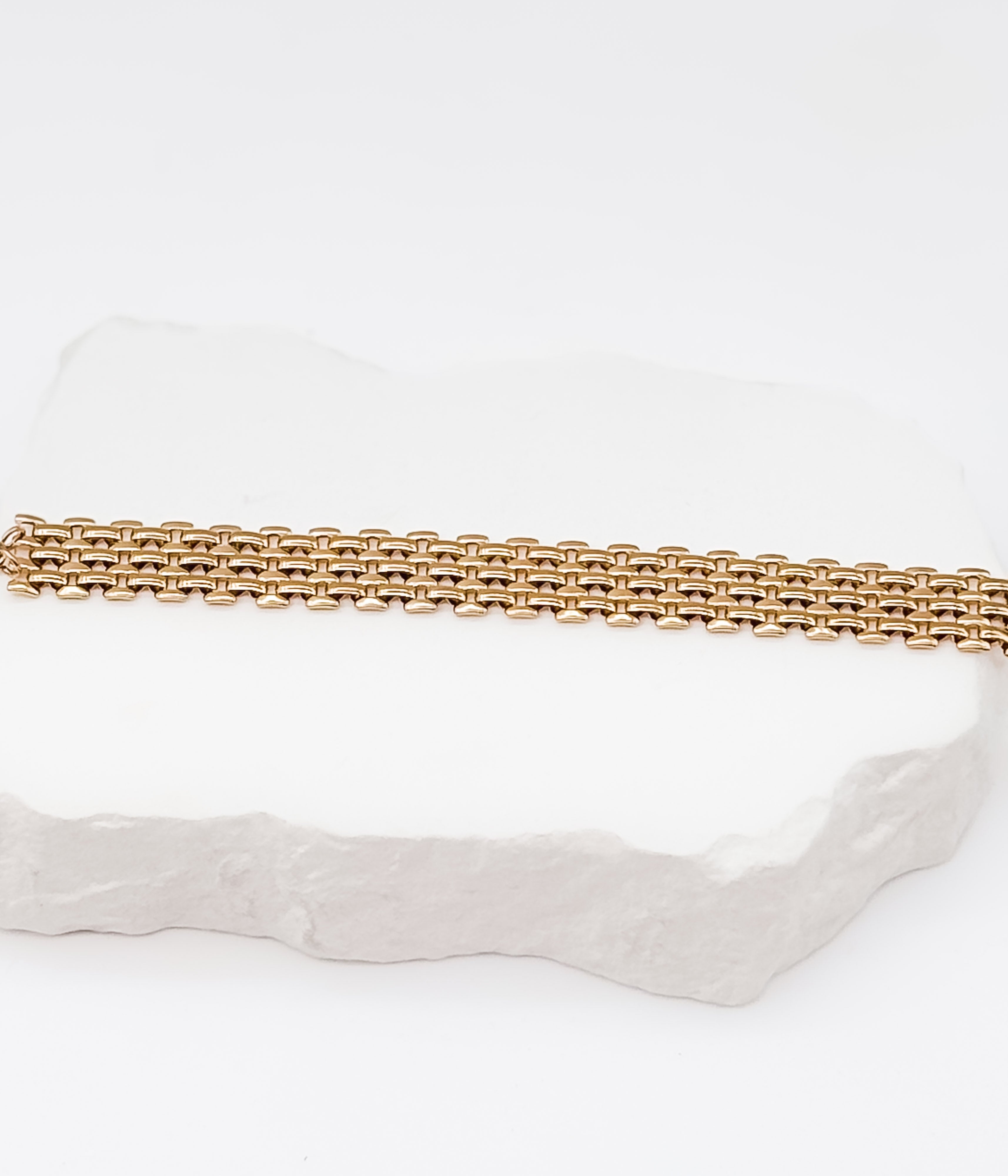 Chansutt Pearls Gold Multi-Link Chain Bracelet