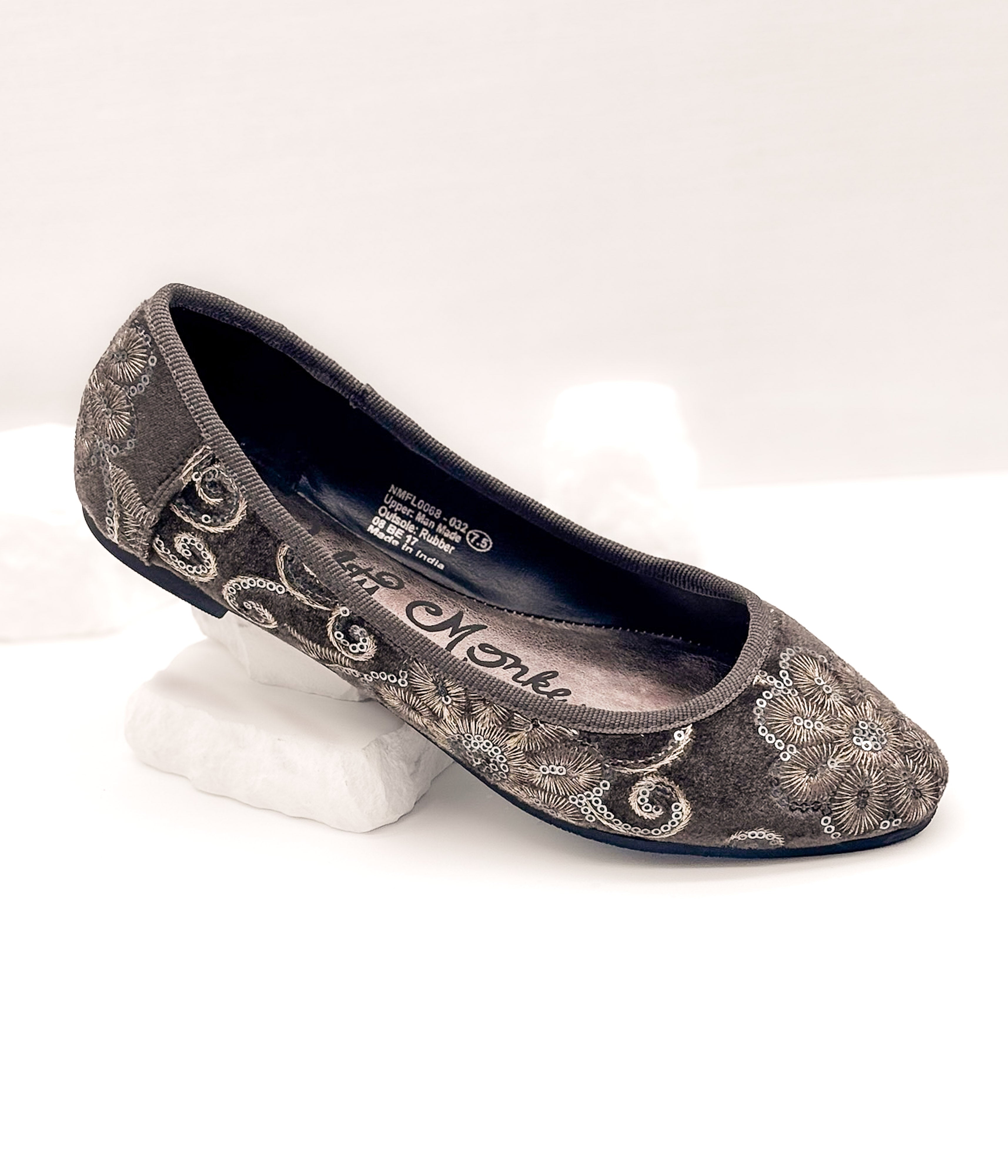 Yuna Flats in Grey - Rural Haze