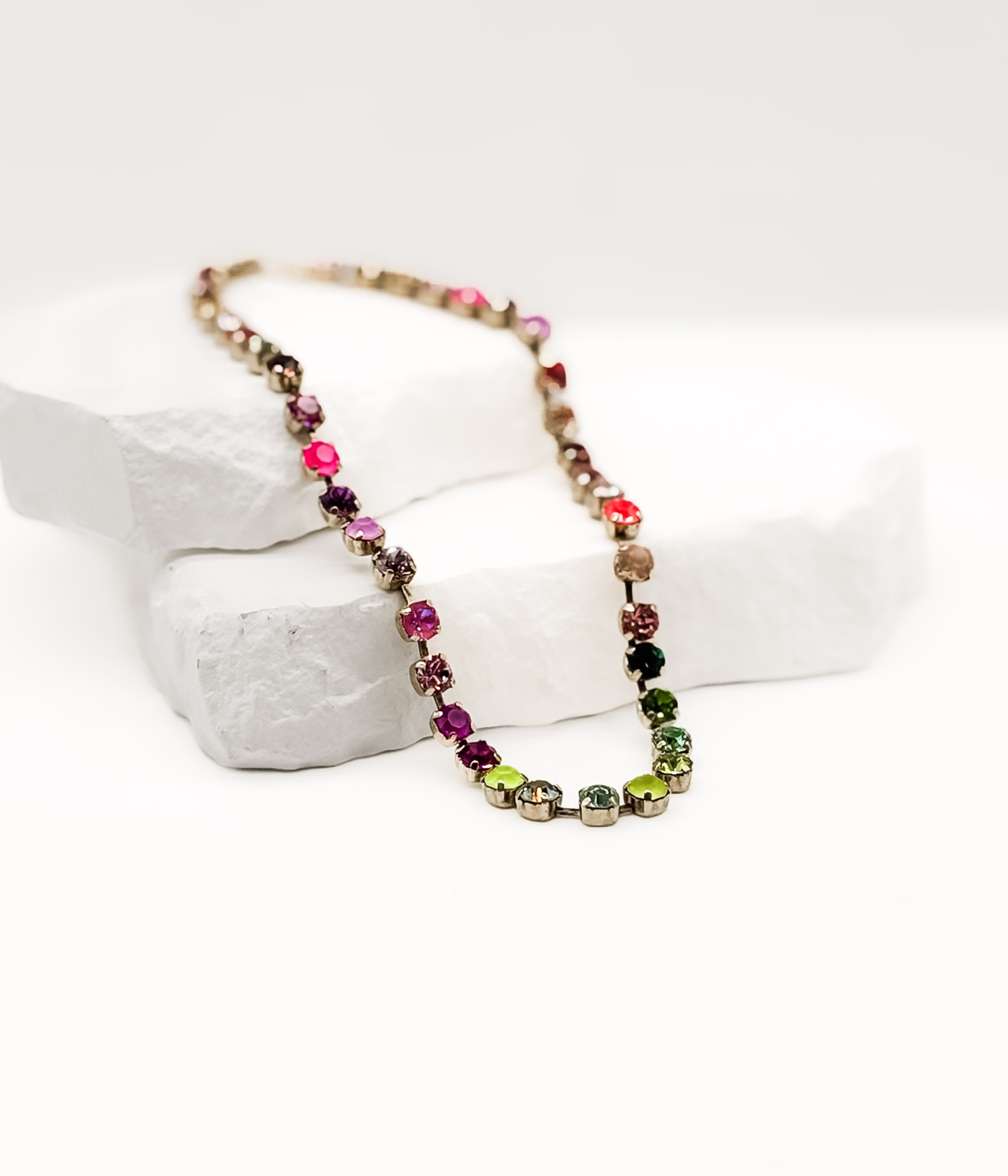 Sarina Necklace in Pink