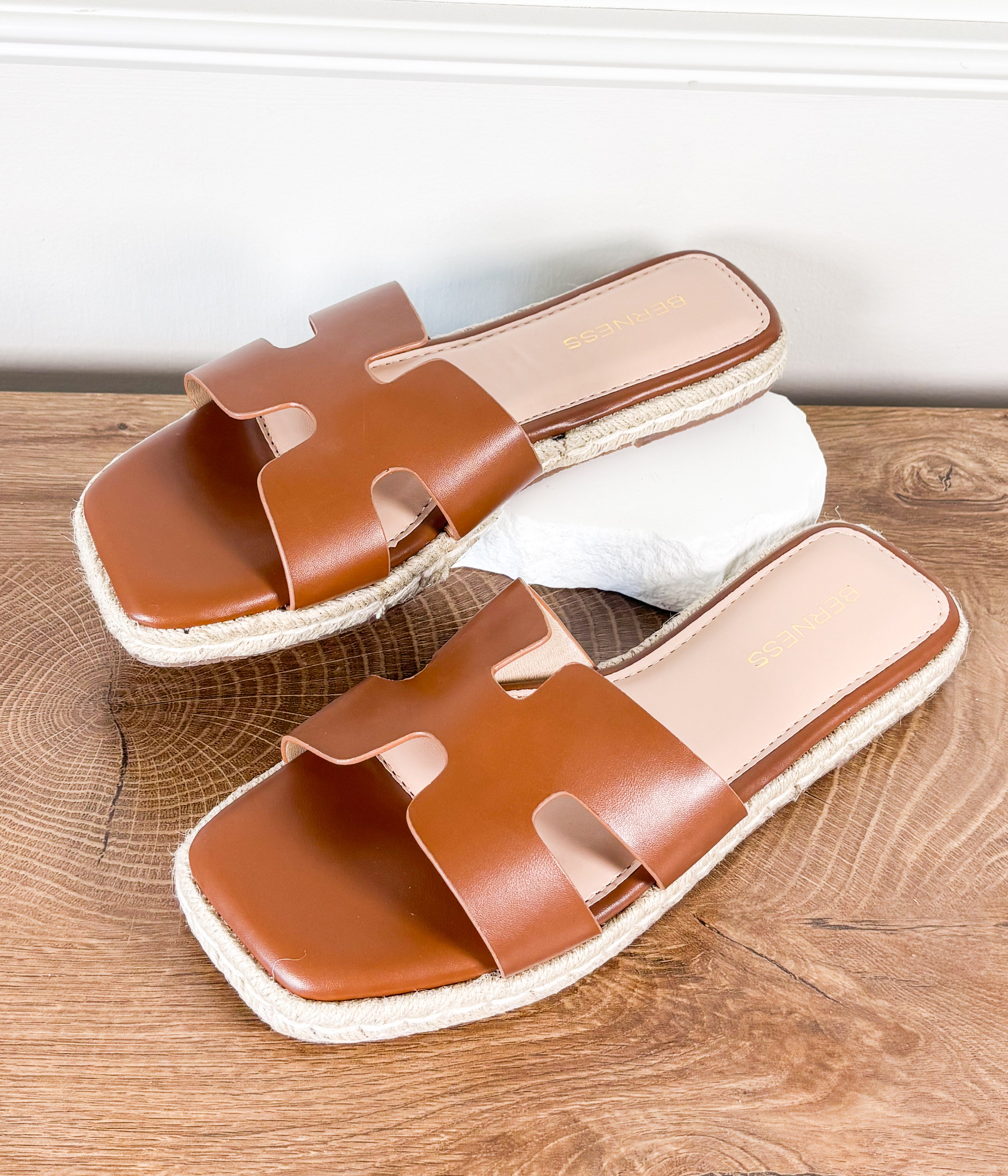 Kendra Sandal in Brown - Rural Haze