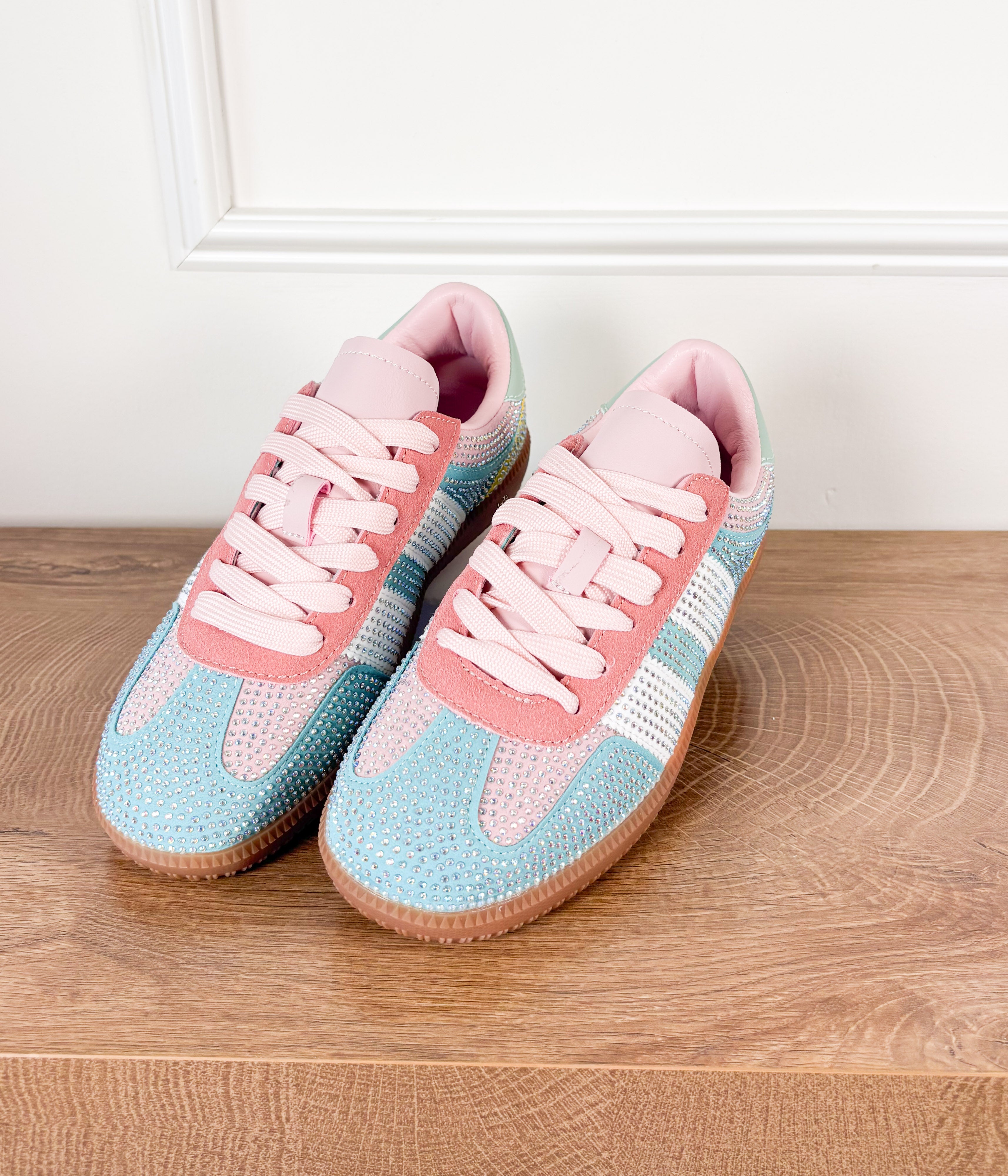Lennon Sneaker in Green Multi - Rural Haze