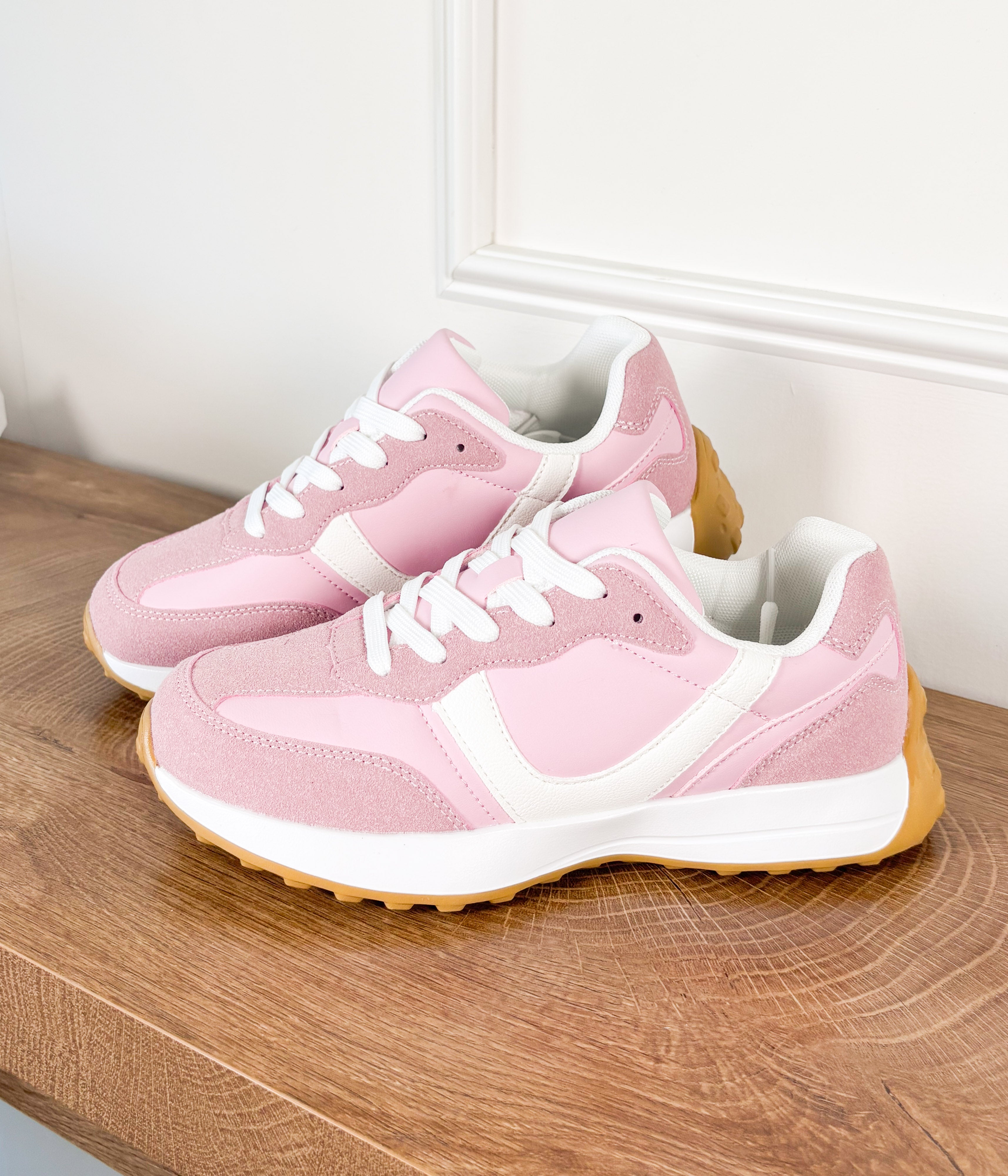 Beyonce Sneakers in Pink - Rural Haze