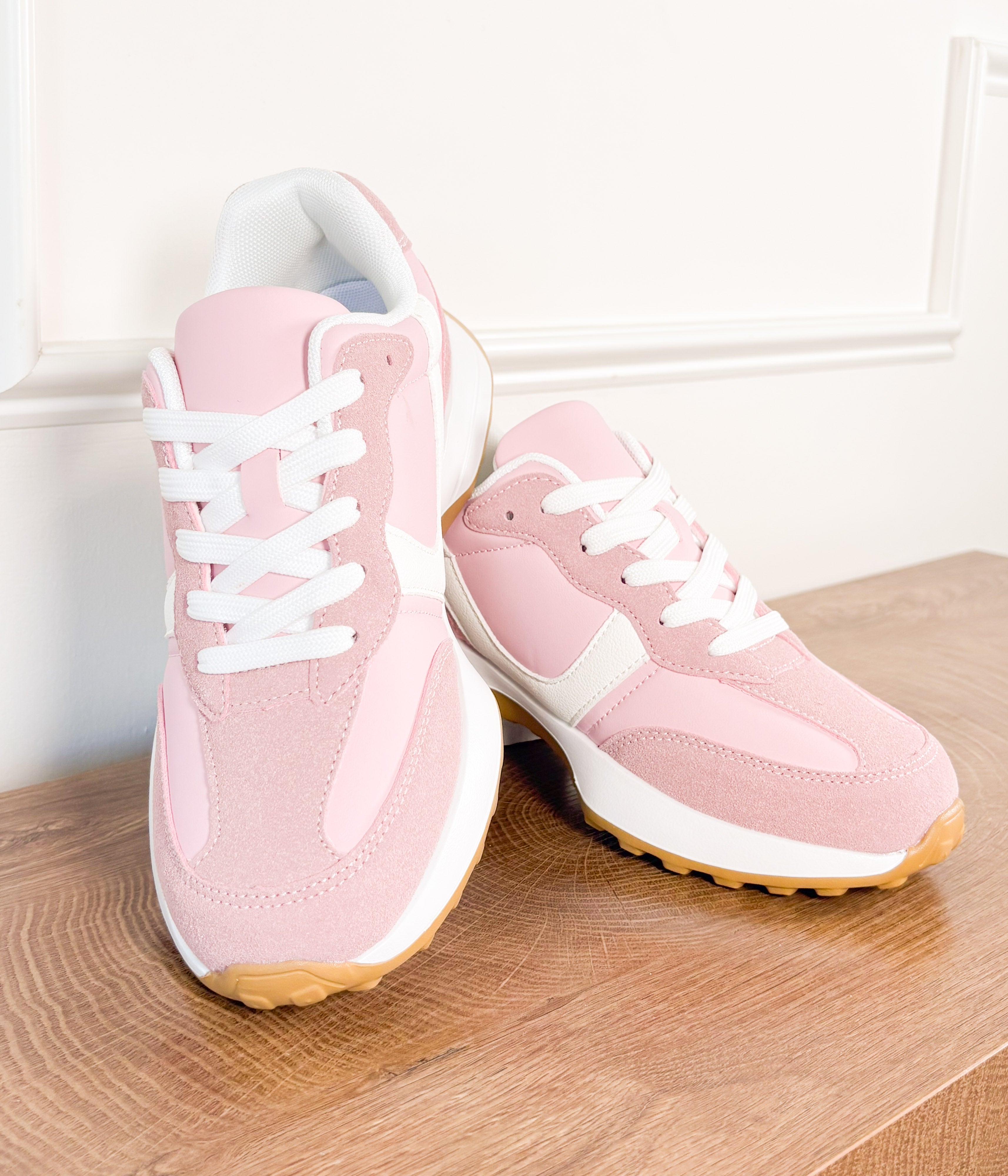 Beyonce Sneakers in Pink - Rural Haze