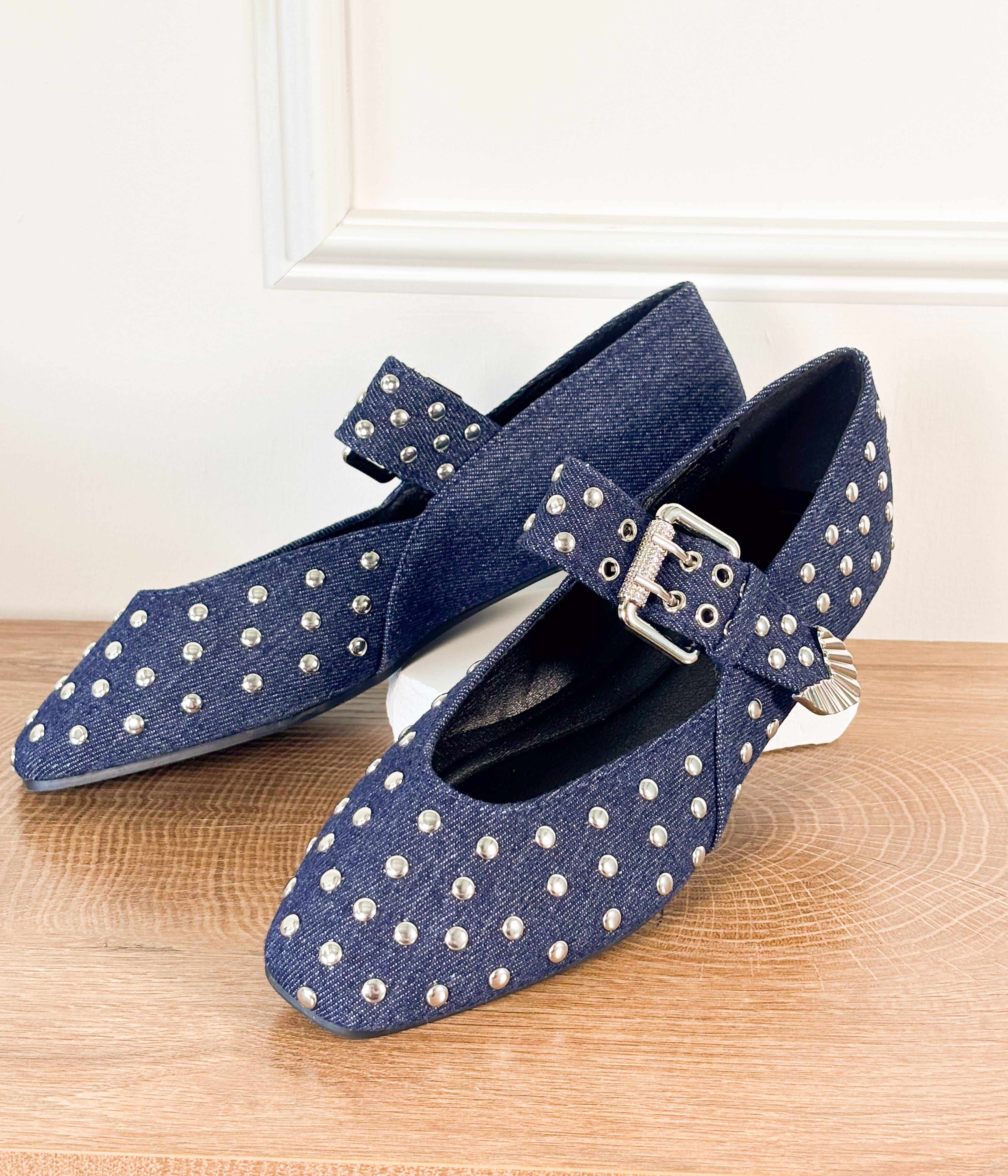 Kennith Flat in Denim - Rural Haze