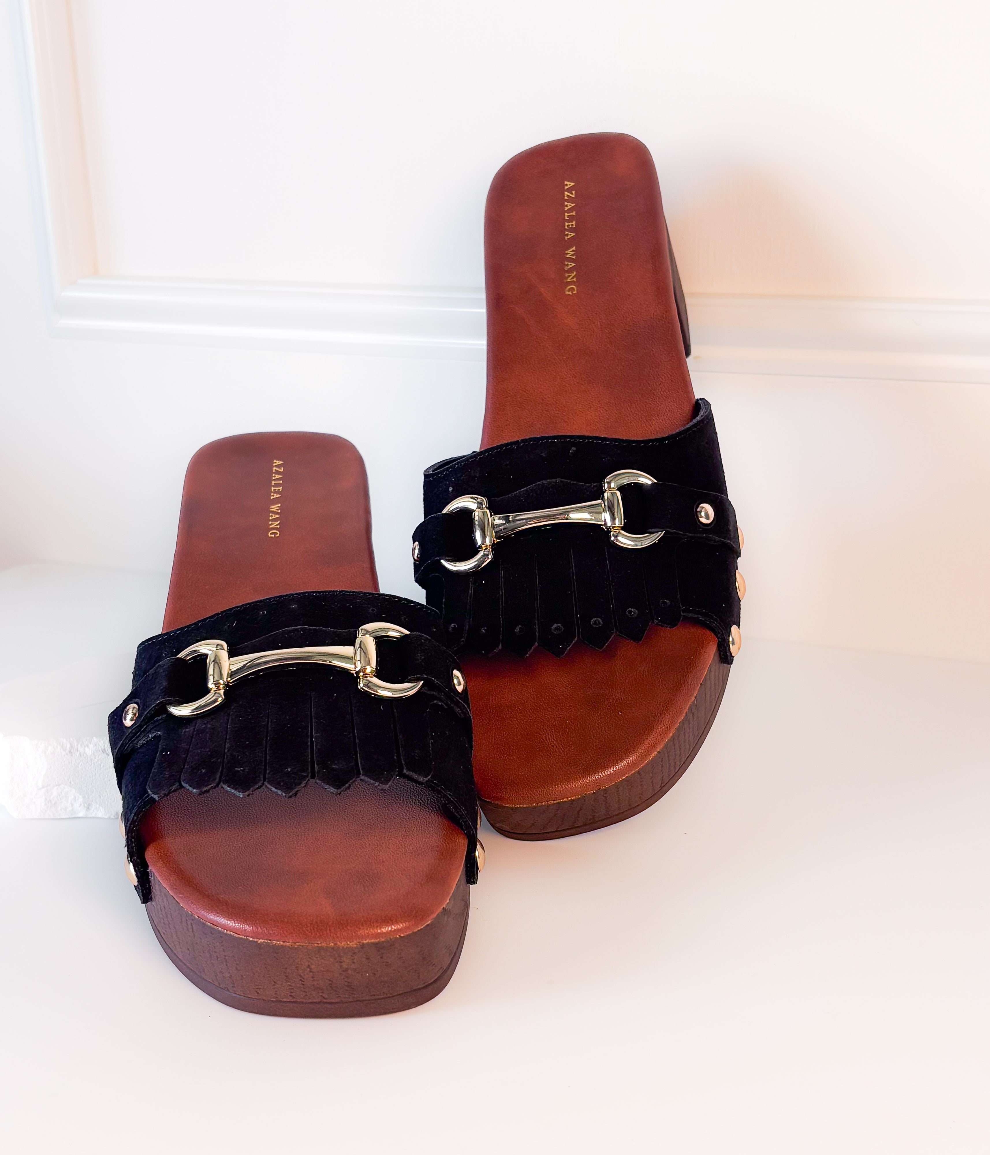 Epsilon Heel in Black - Rural Haze
