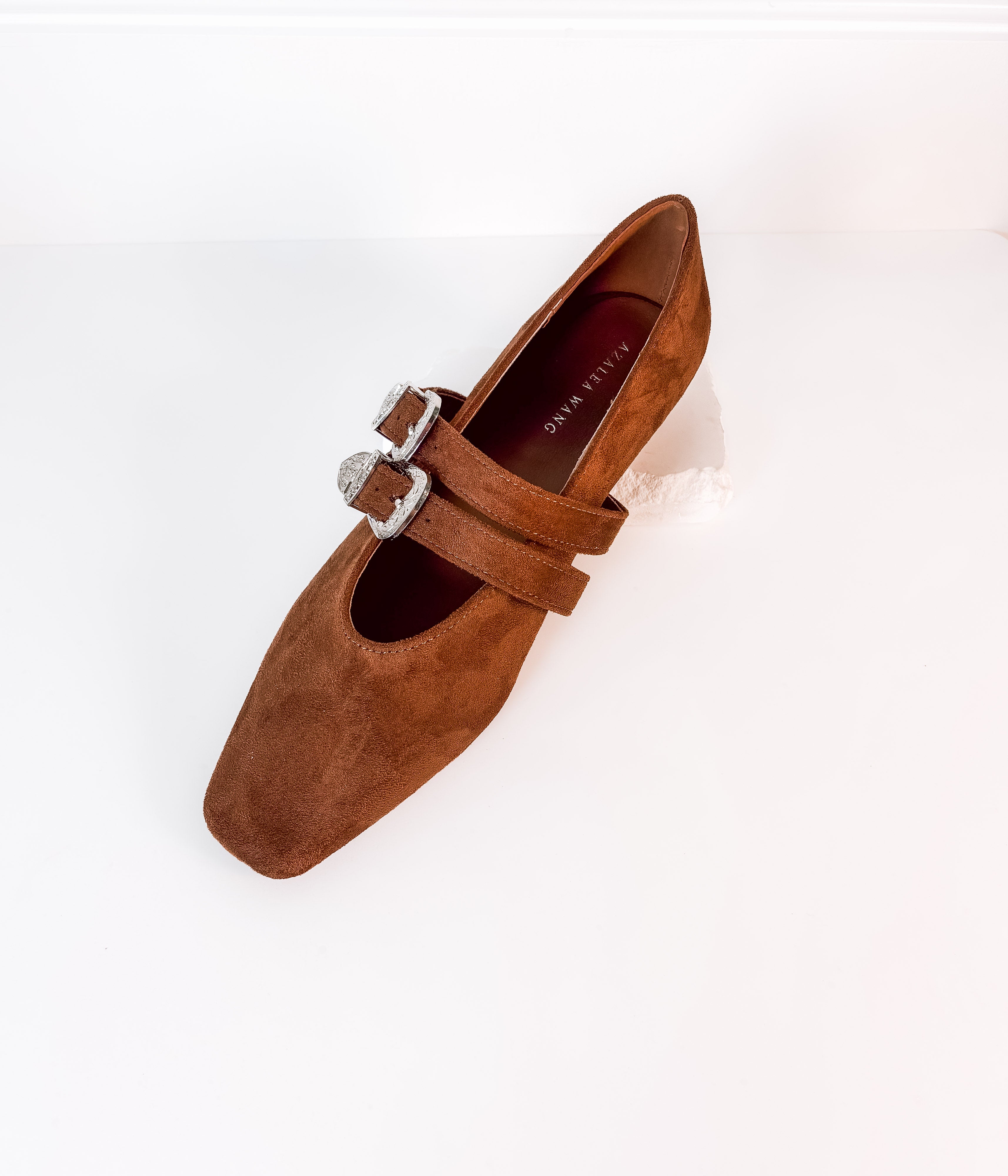 Marius Western Buckle Flats in Tobacco - Rural Haze