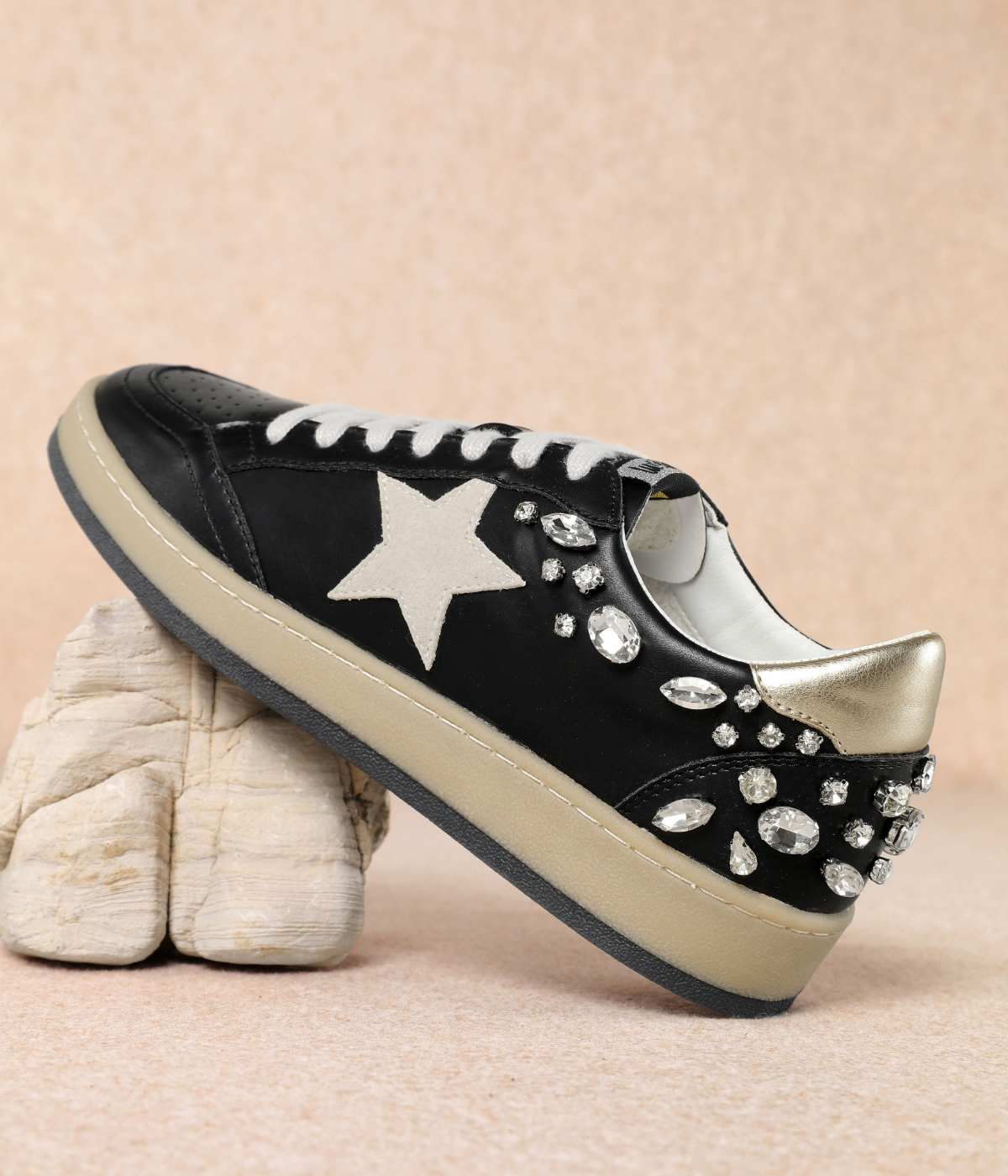 Avery Sneaker in Black