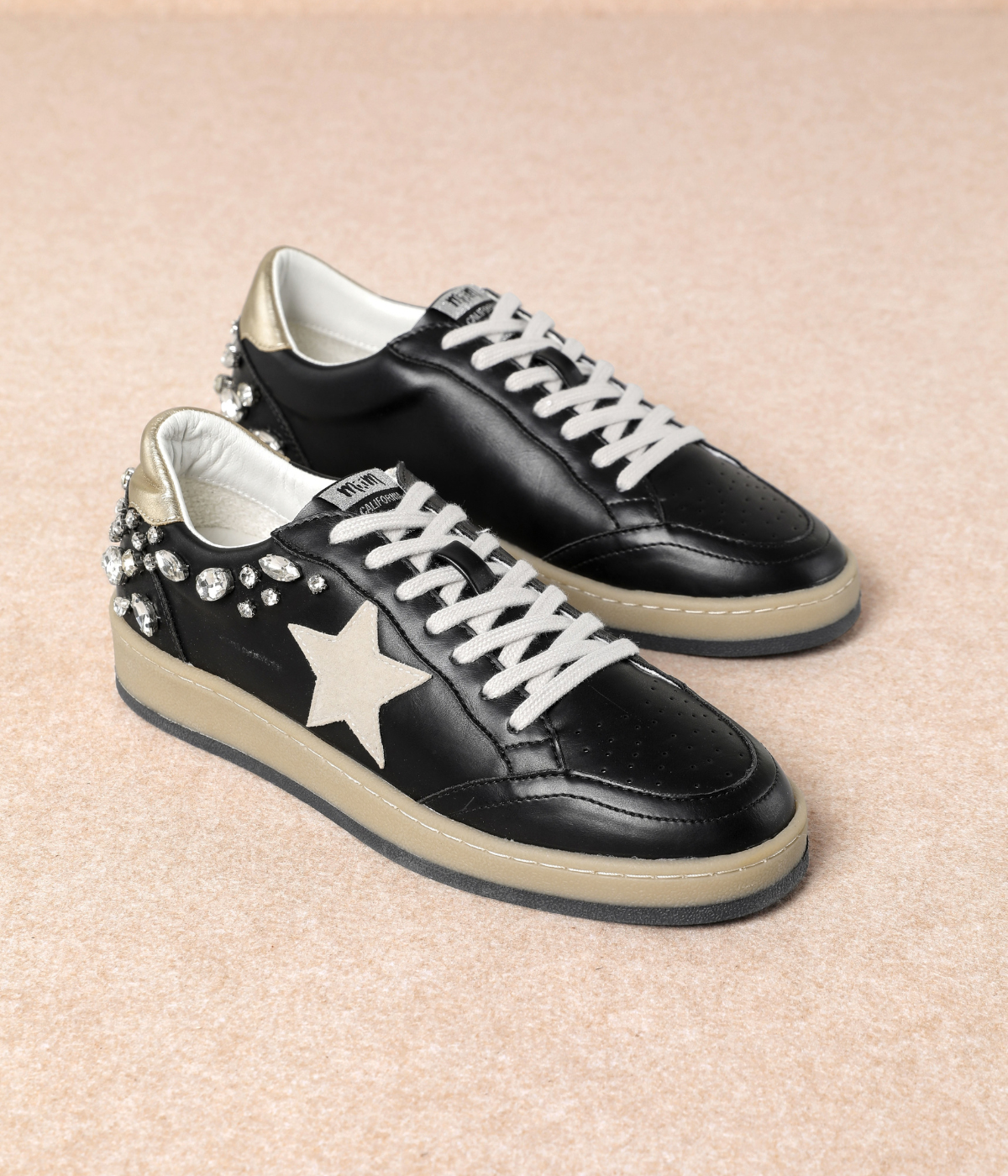 Avery Sneaker in Black
