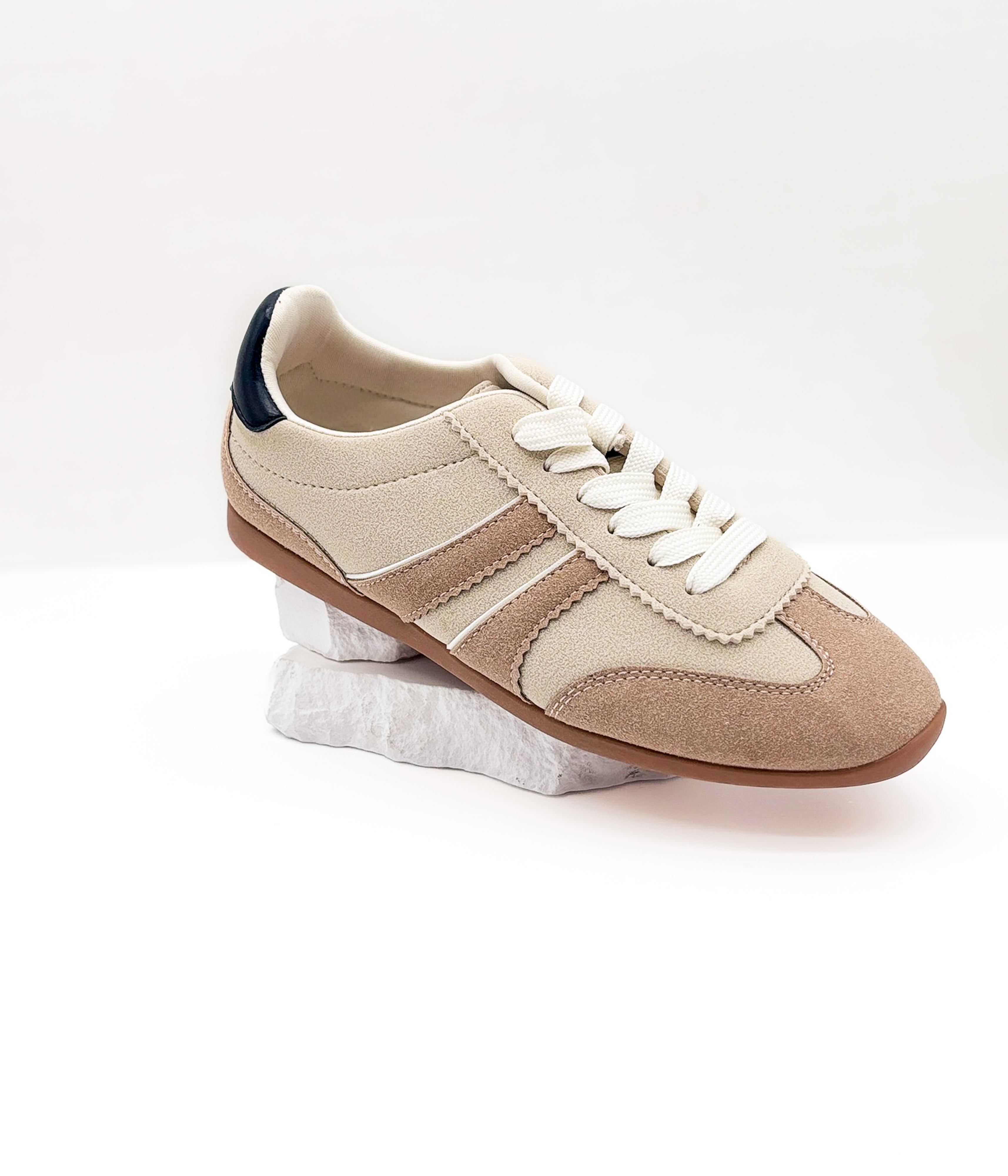 Budapest Retro Sneaker