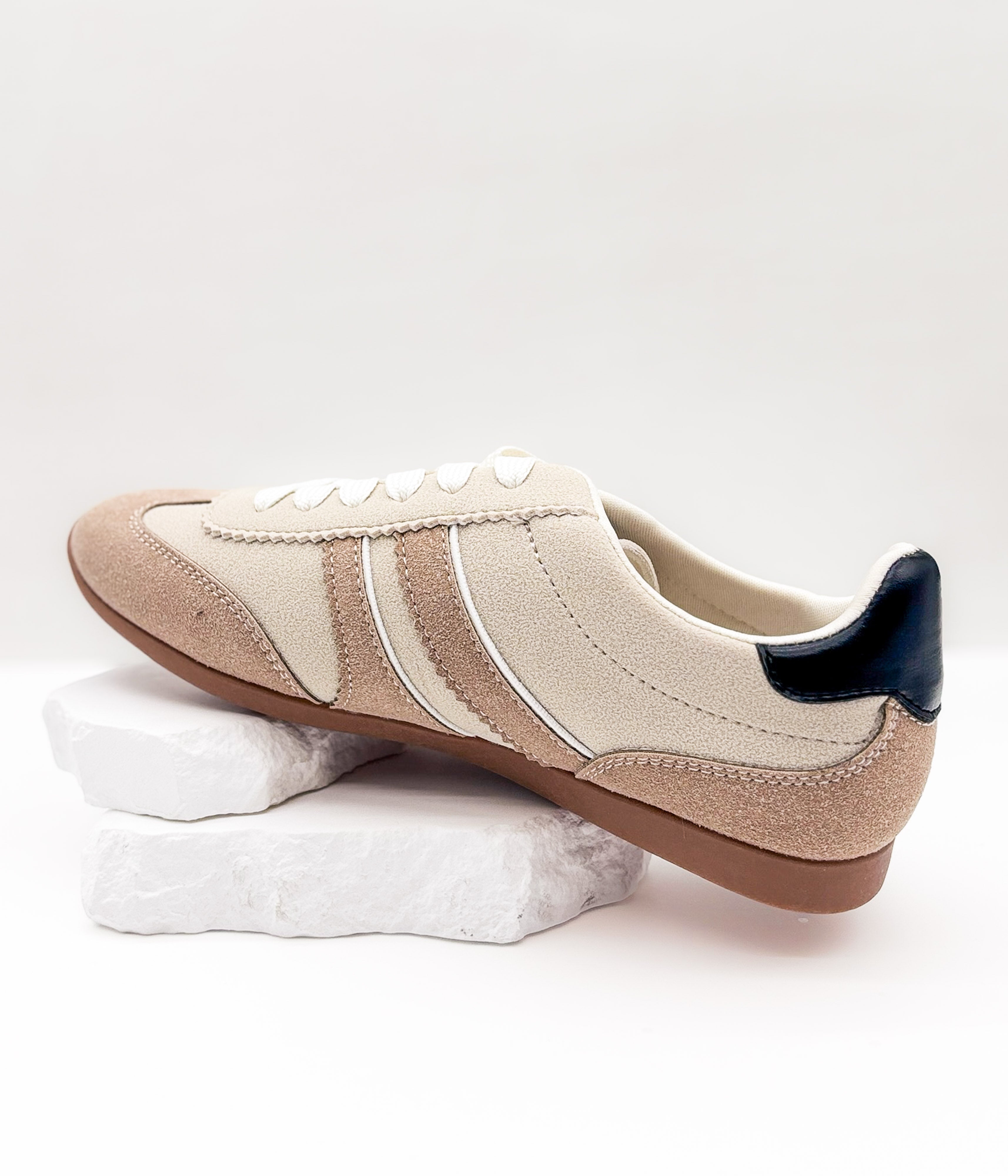 Budapest Retro Sneaker