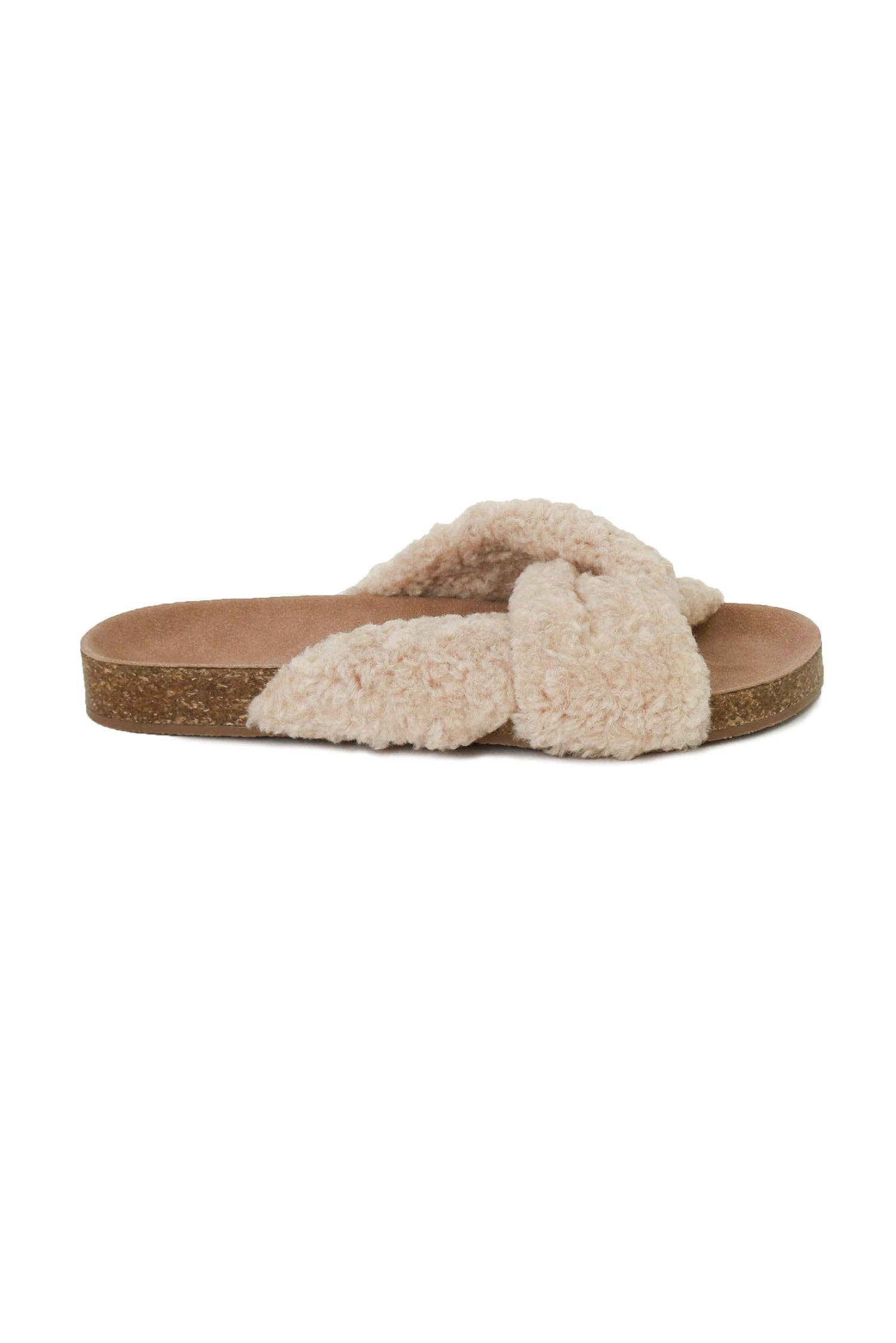 Aviana-06 Faux Shearling Slide Sandals: Beige / B RUN (12 Pairs) - Rural Haze