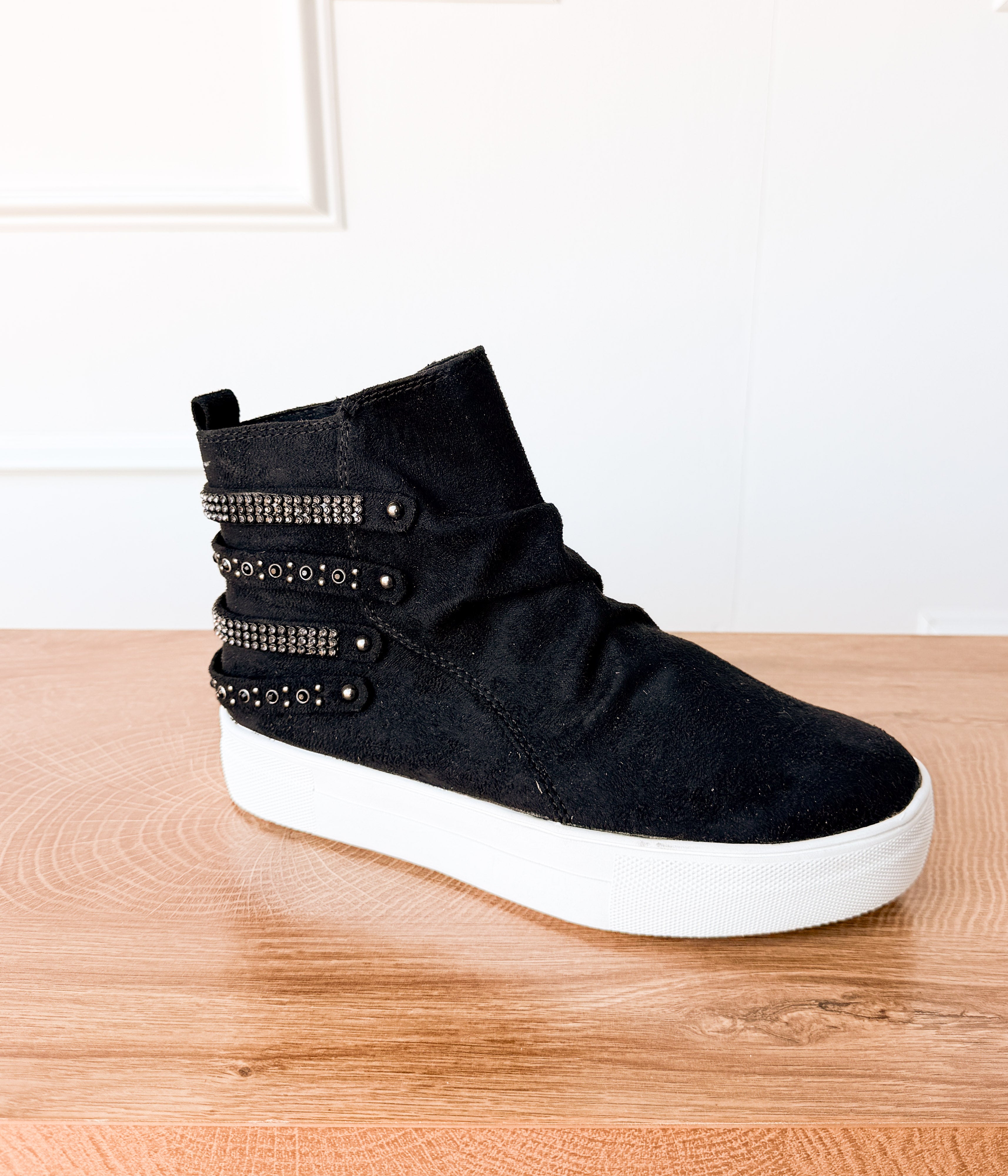 Muly Sneaker in Black - Rural Haze