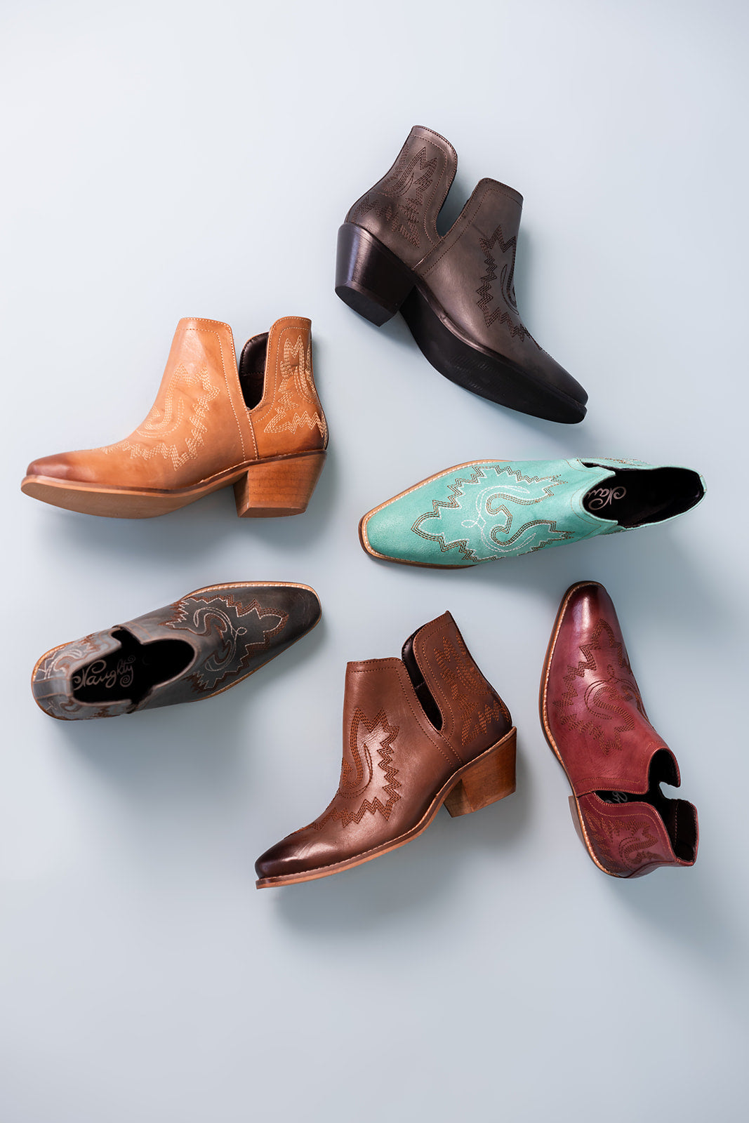 Kickin' Booties in Black - Rural Haze