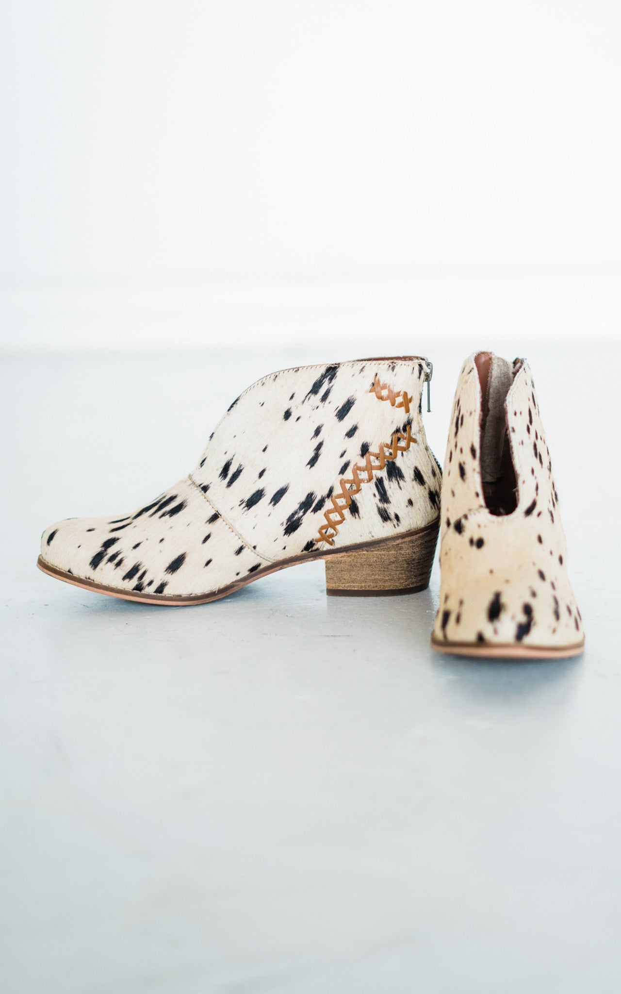 All Roads Bootie in Black and White - Rural Haze