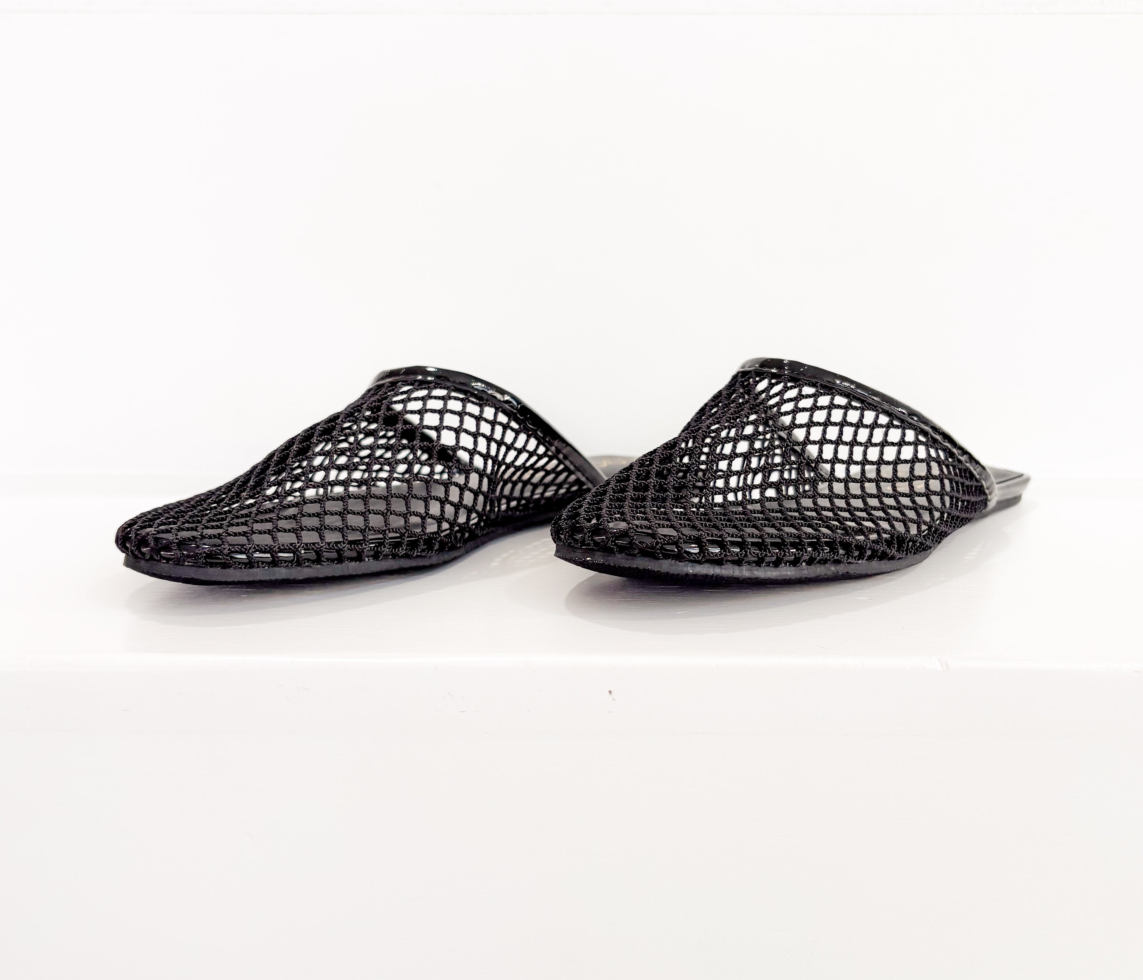 Brooklyn Flat Mule in Black - Rural Haze