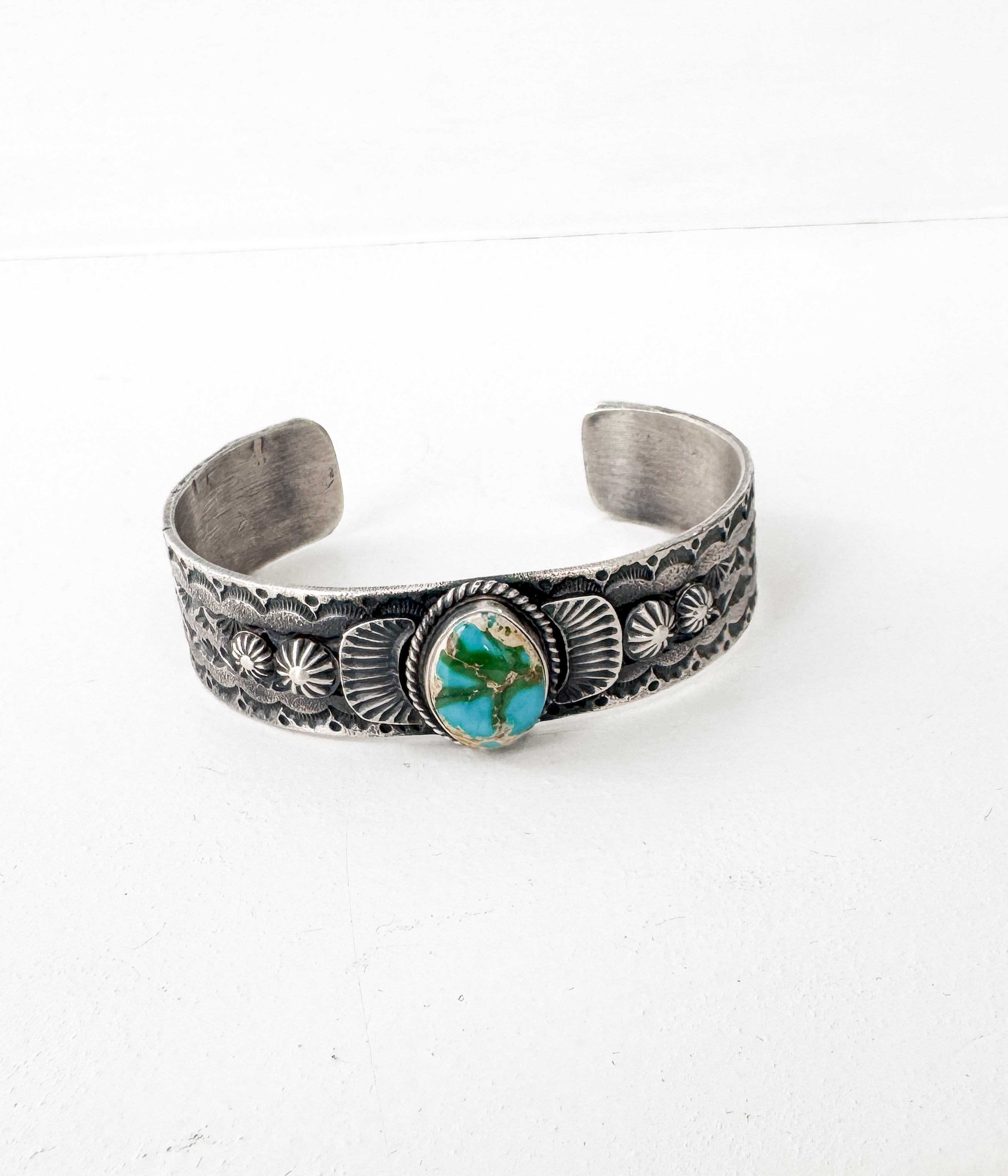 Scalloped Navajo Statement Cuff