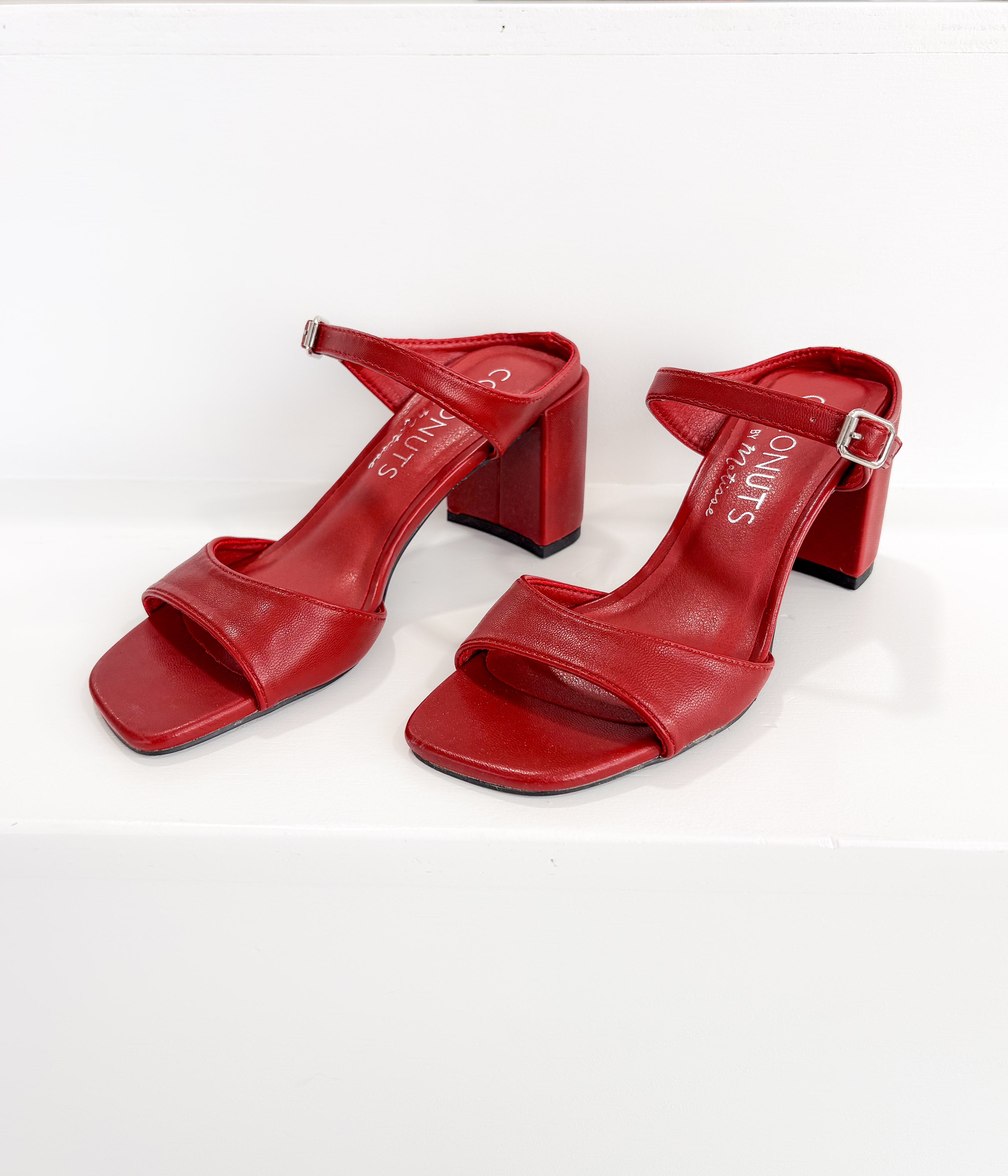 Donnie Heeled Sandal in Red