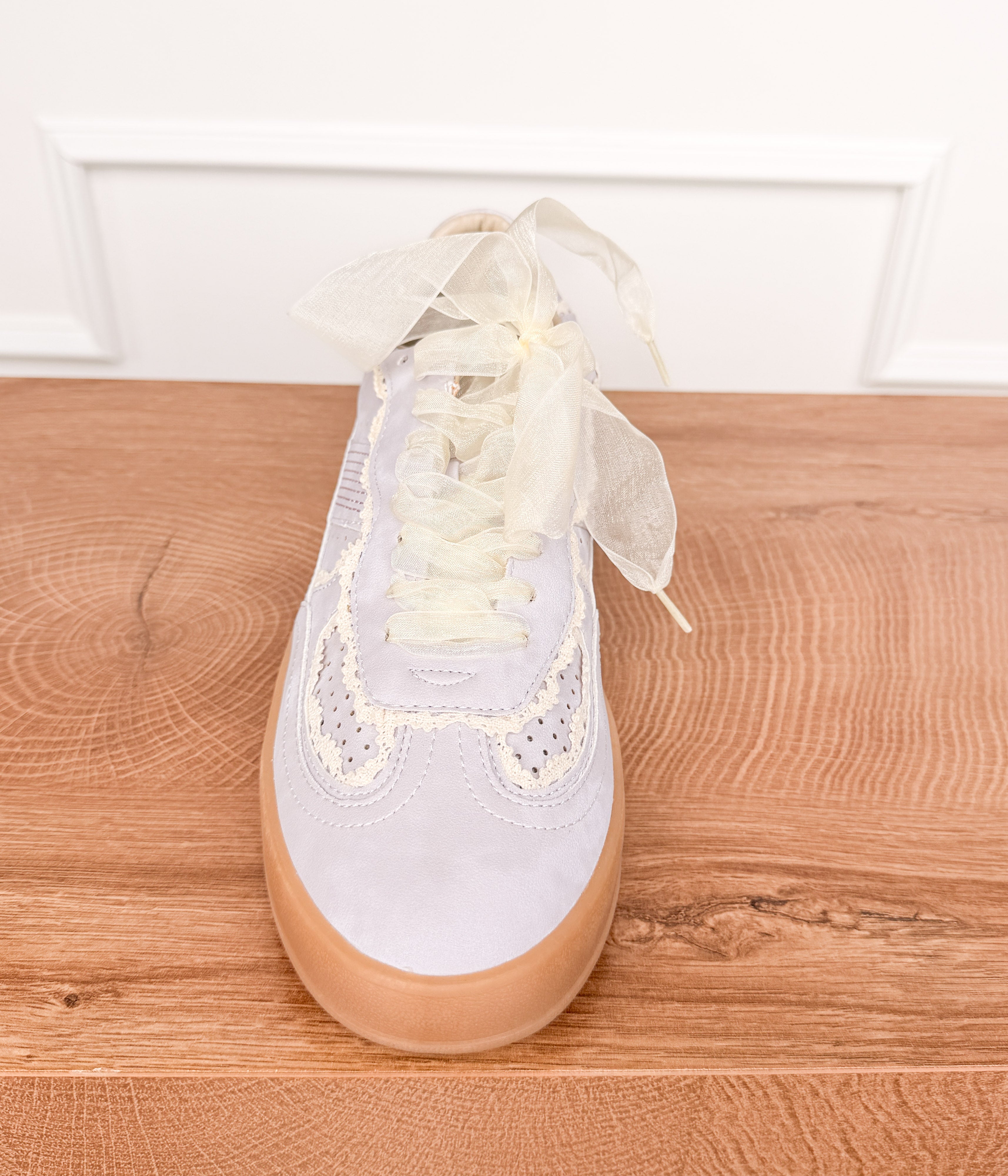 Eleanor Lavender Sneaker