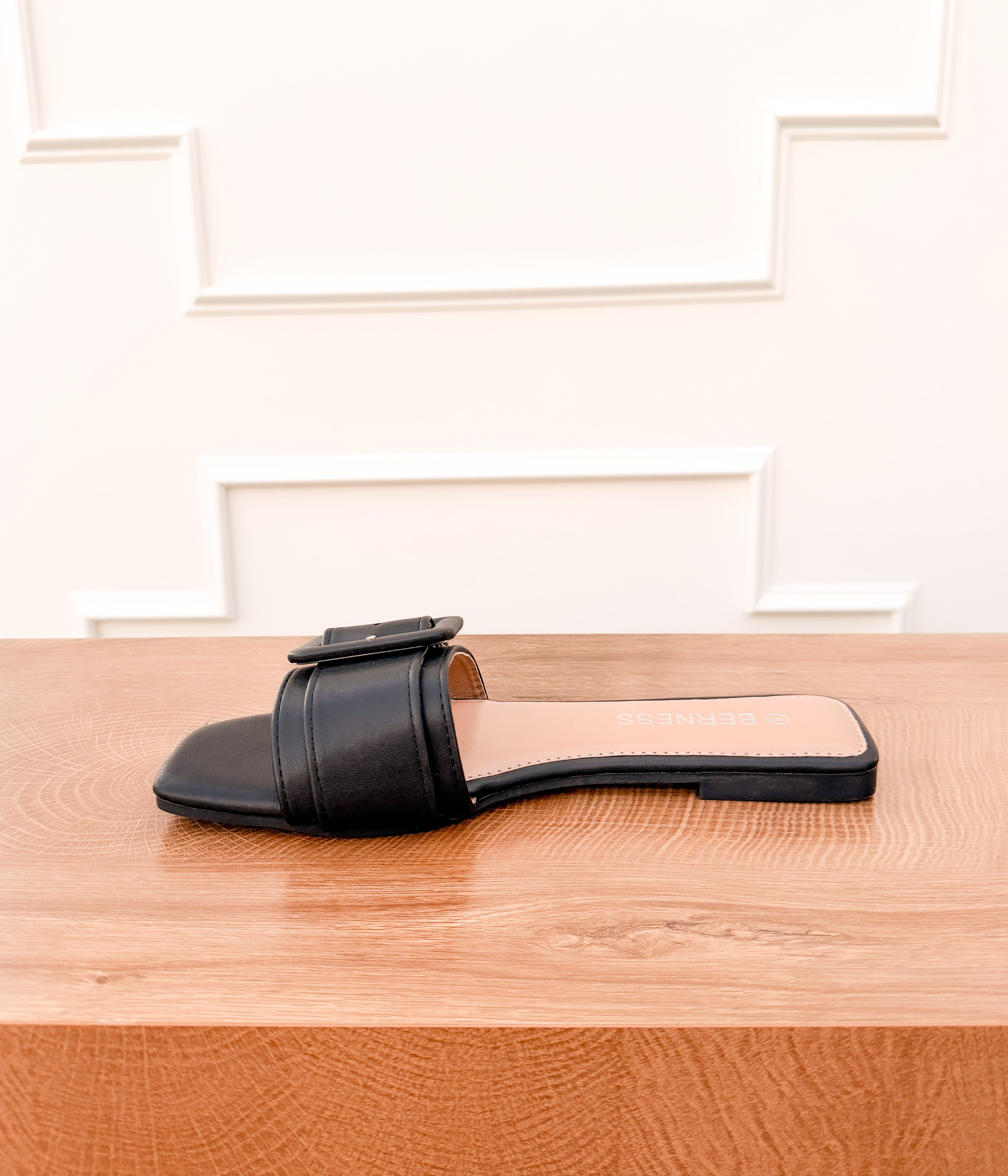Ellie Buckle Sandals in Black