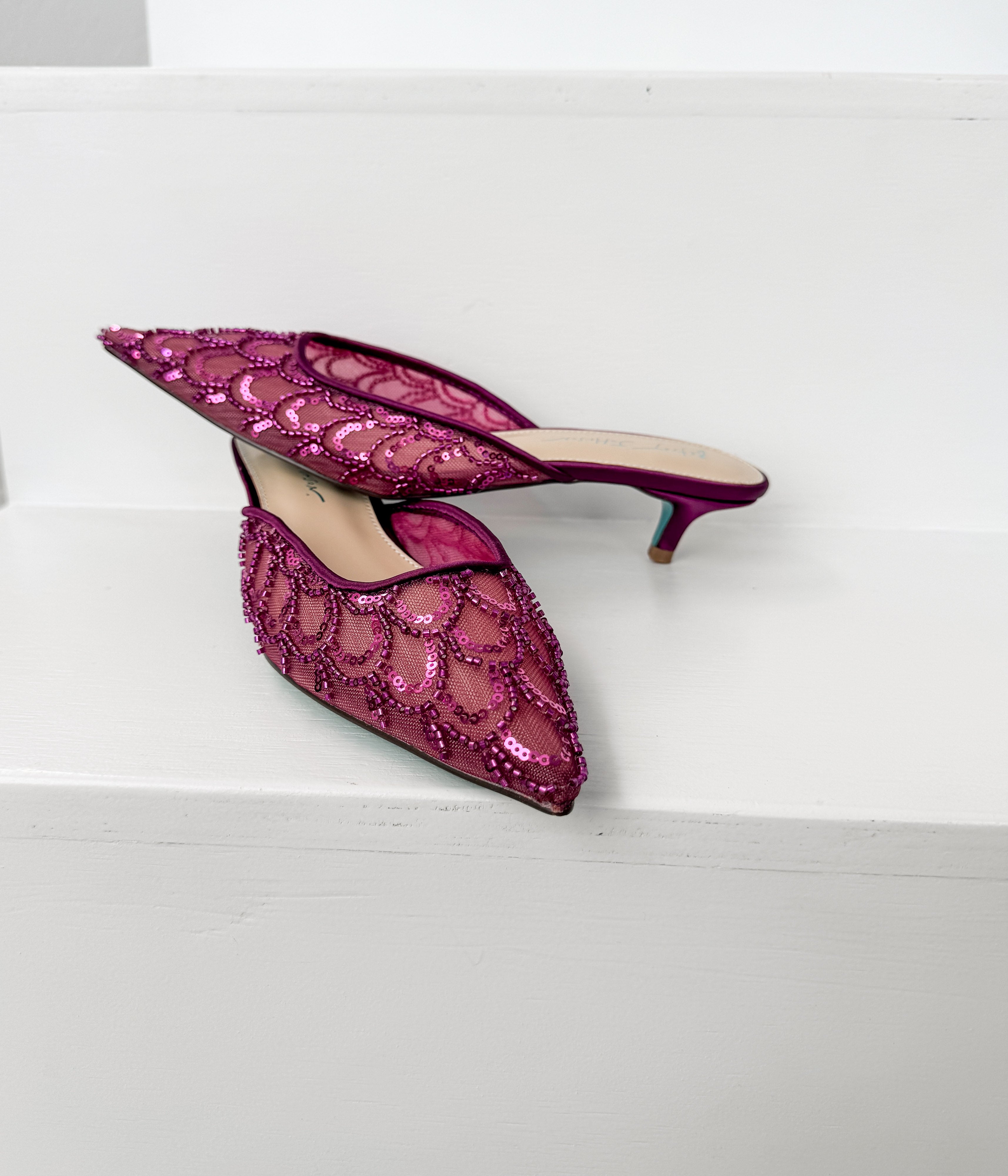 Ellis Kitten Heels in Oxblood