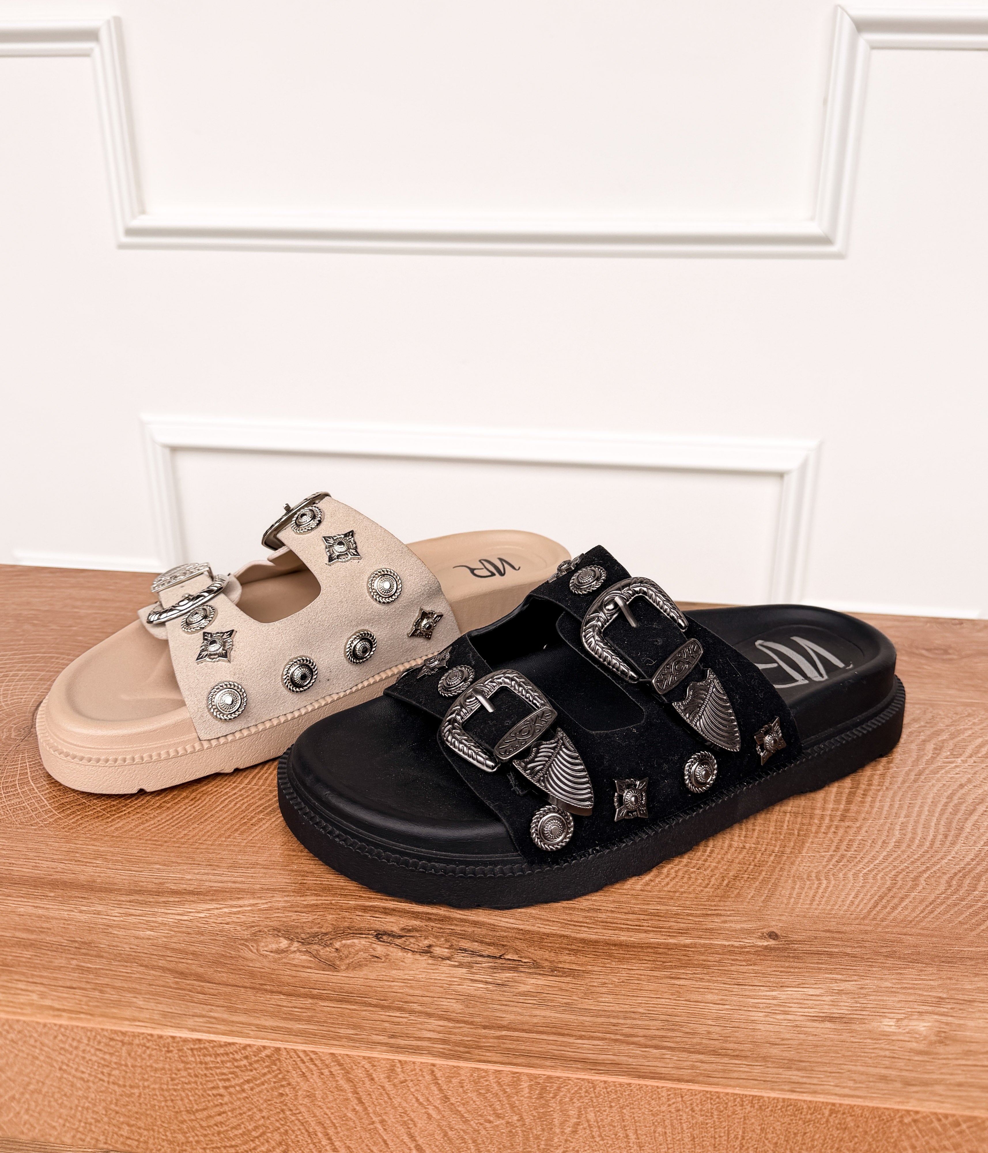 Isol Sandal in Black - Rural Haze
