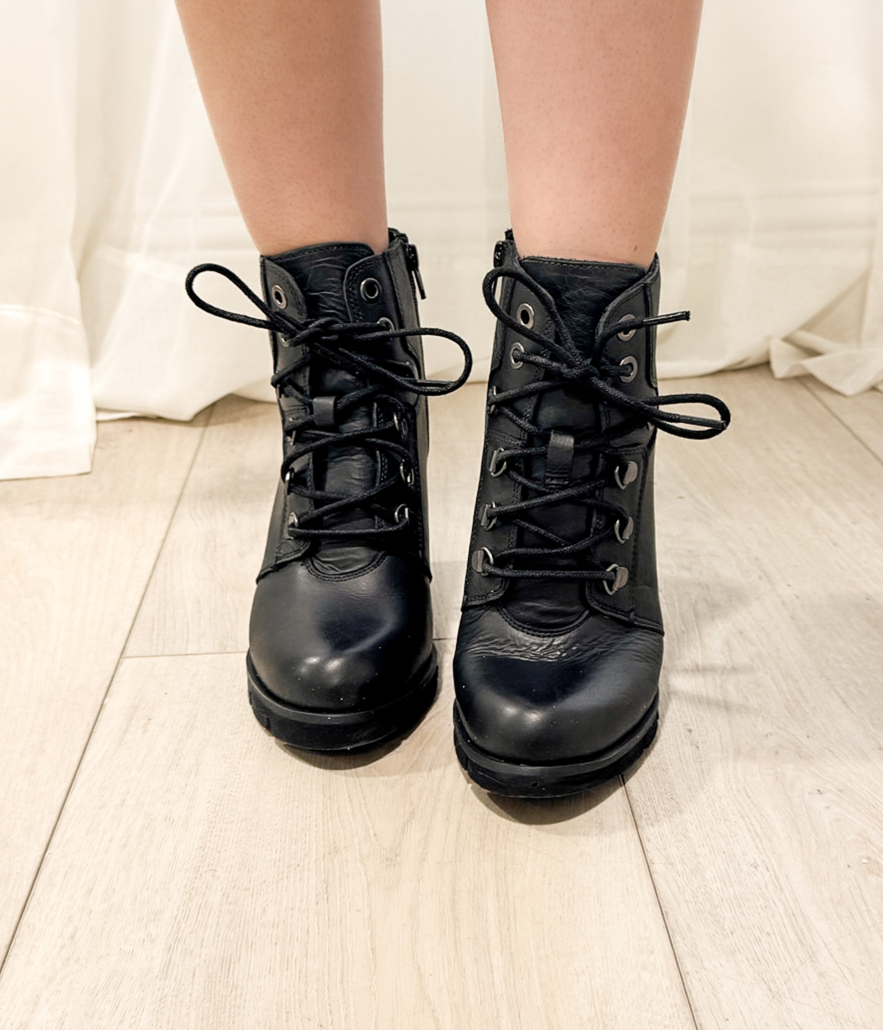 Joana Boot in Black - Rural Haze