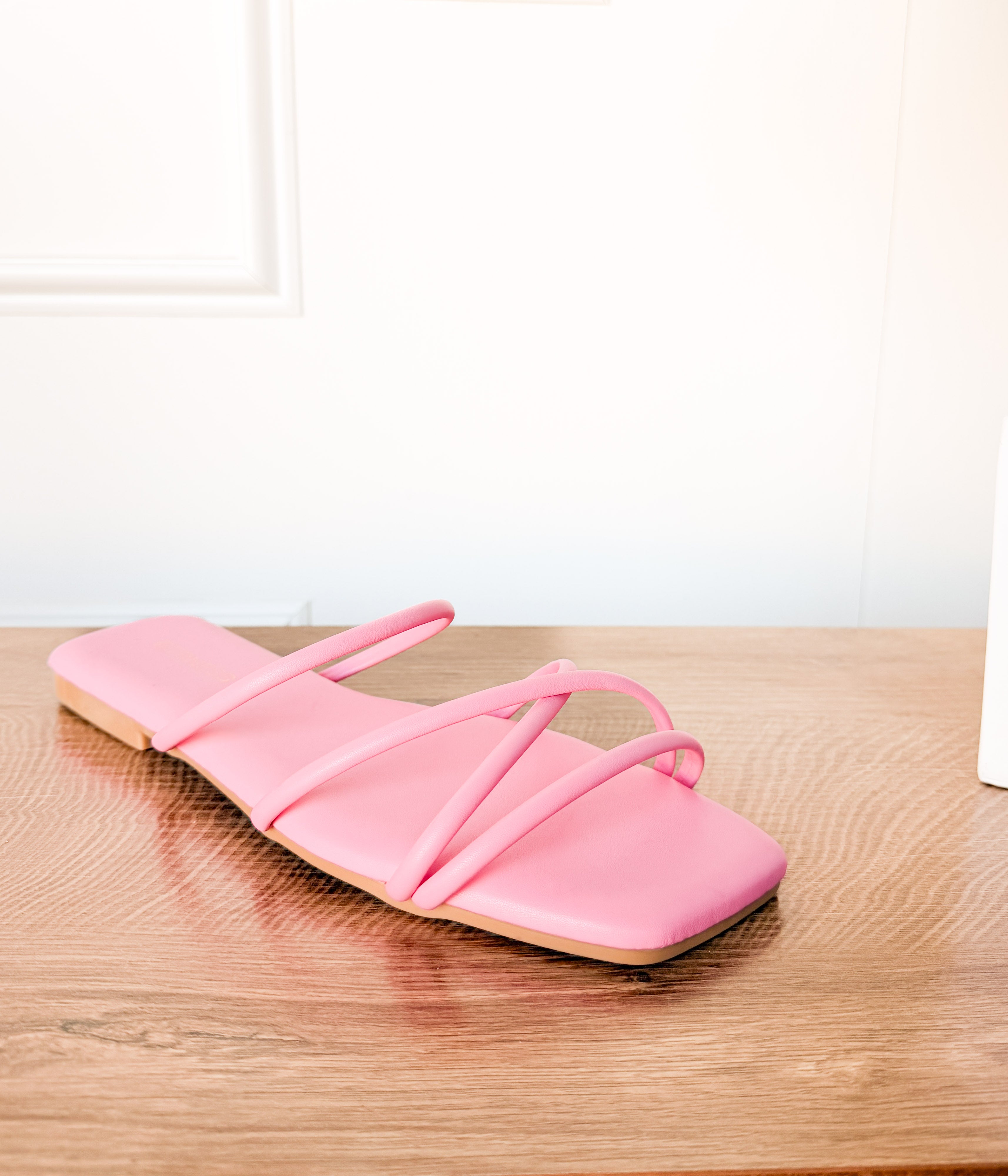Kamarilia Sandal in Pink