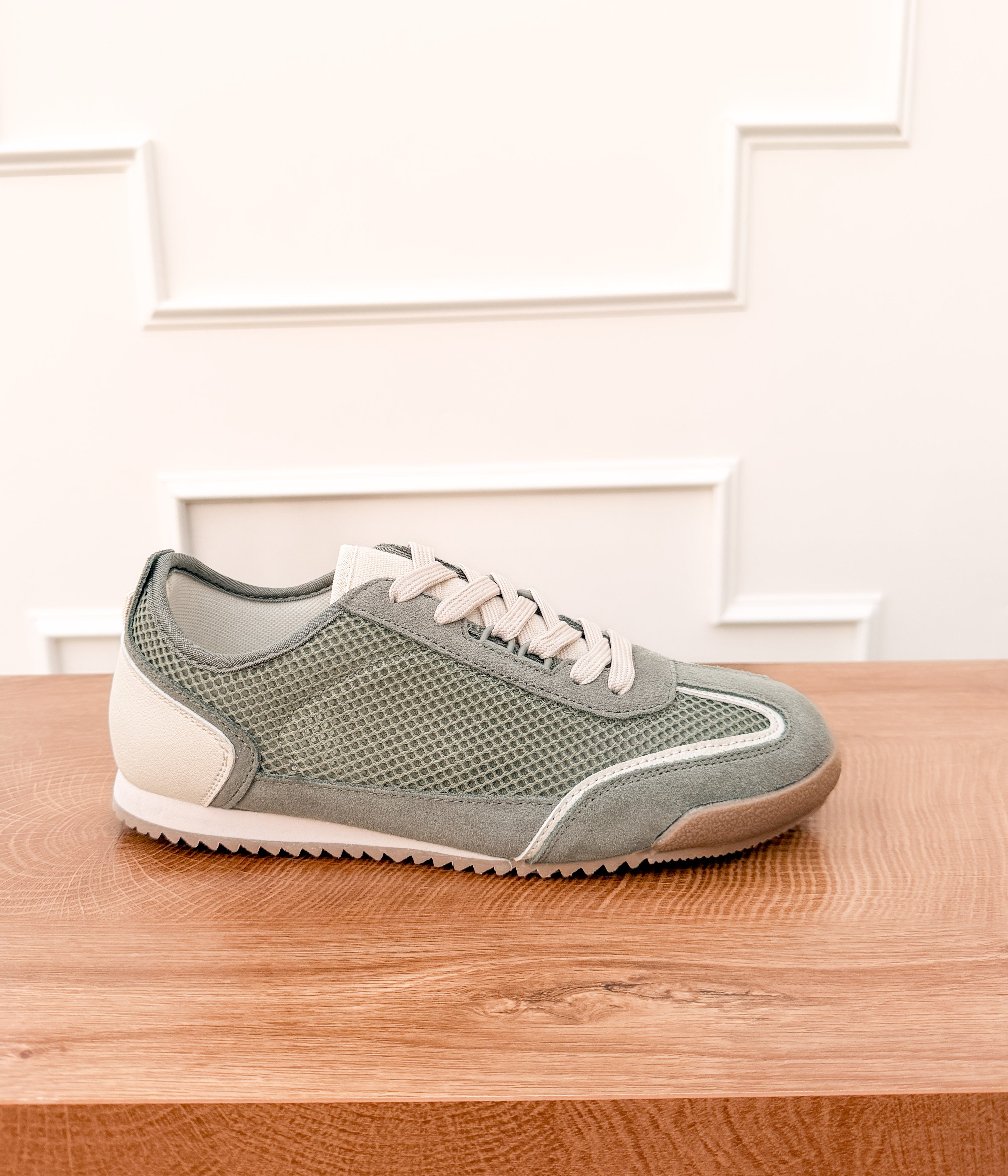 Lits Mesh Sneaker in Green