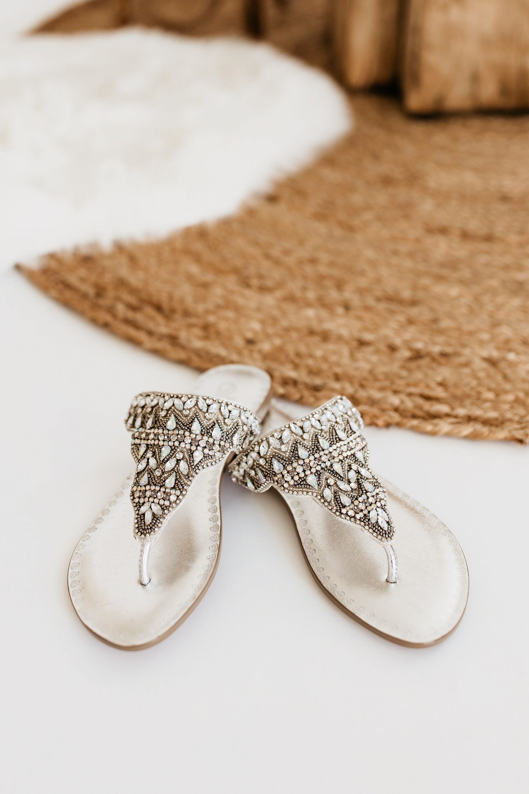 Loving U Sandals in Silver - Rural Haze